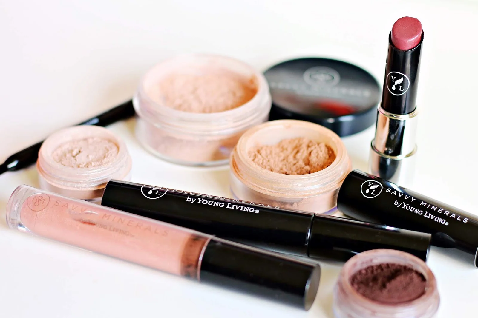savvyminerals-celinenavarro03.jpg