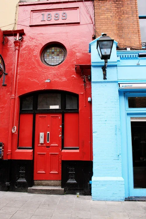 DUBLIN, Ireland | Walking around the city