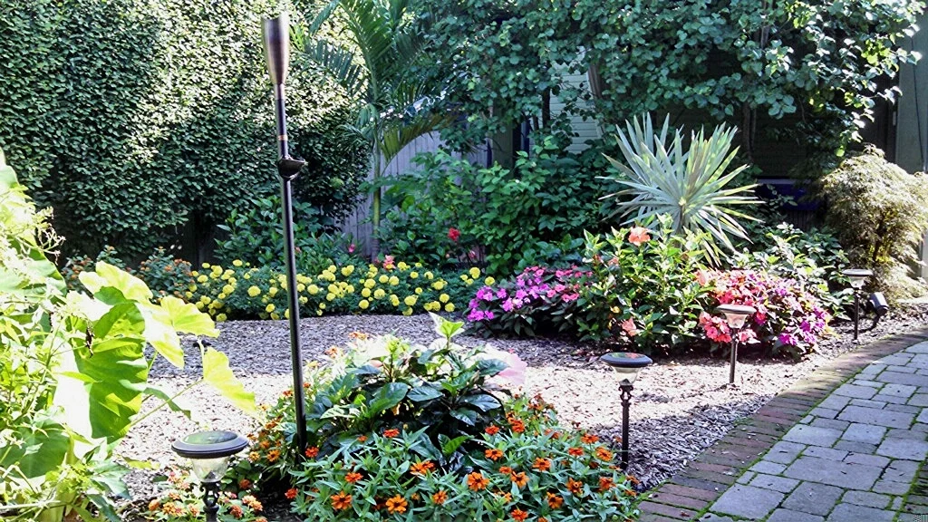 garden2014.jpg