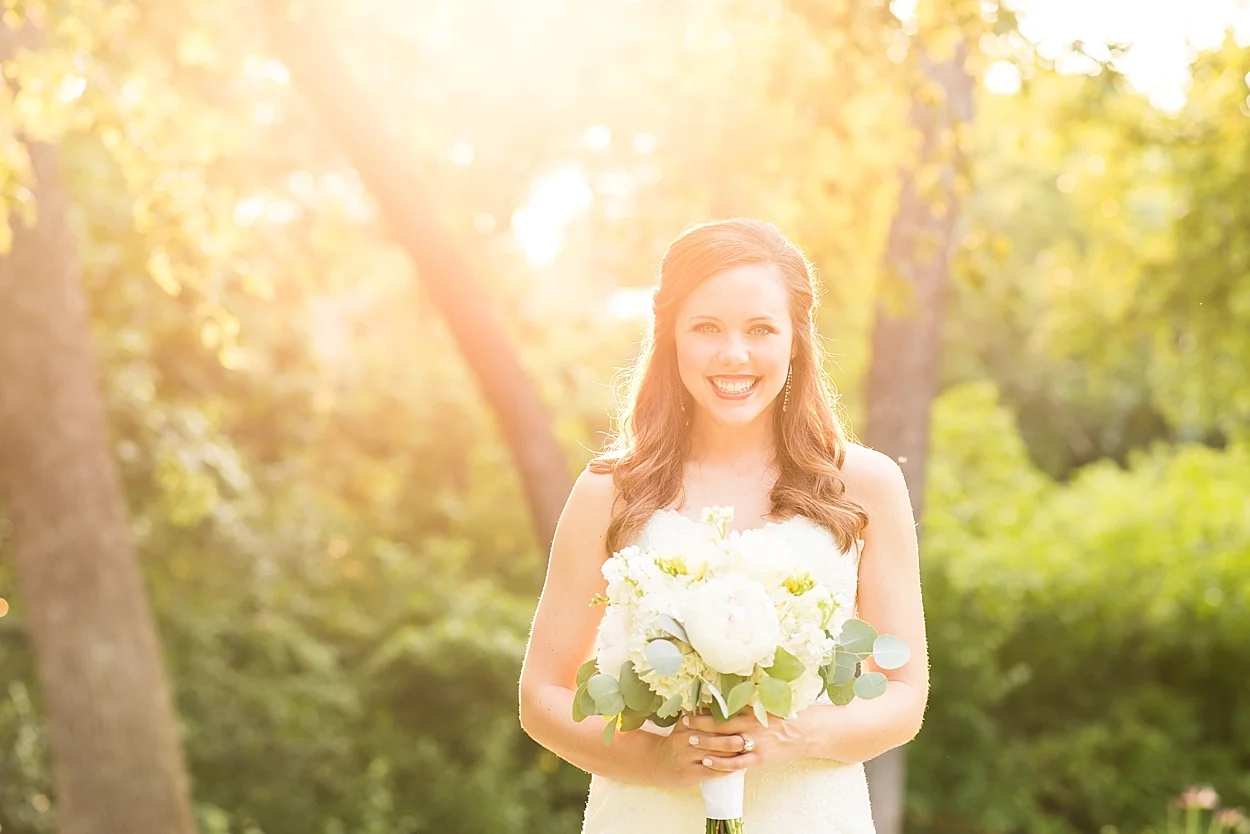 lakeside-park-bridal-photos-3.jpg