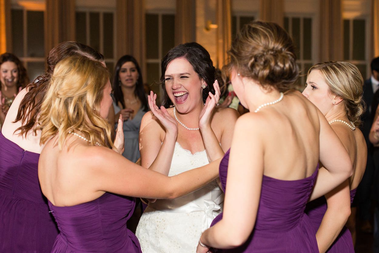 room-on-main-wedding-dallas-550.jpg