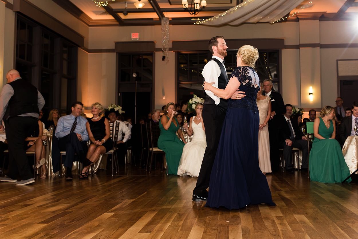 noahs-event-venue-richardson-wedding_0097.jpg