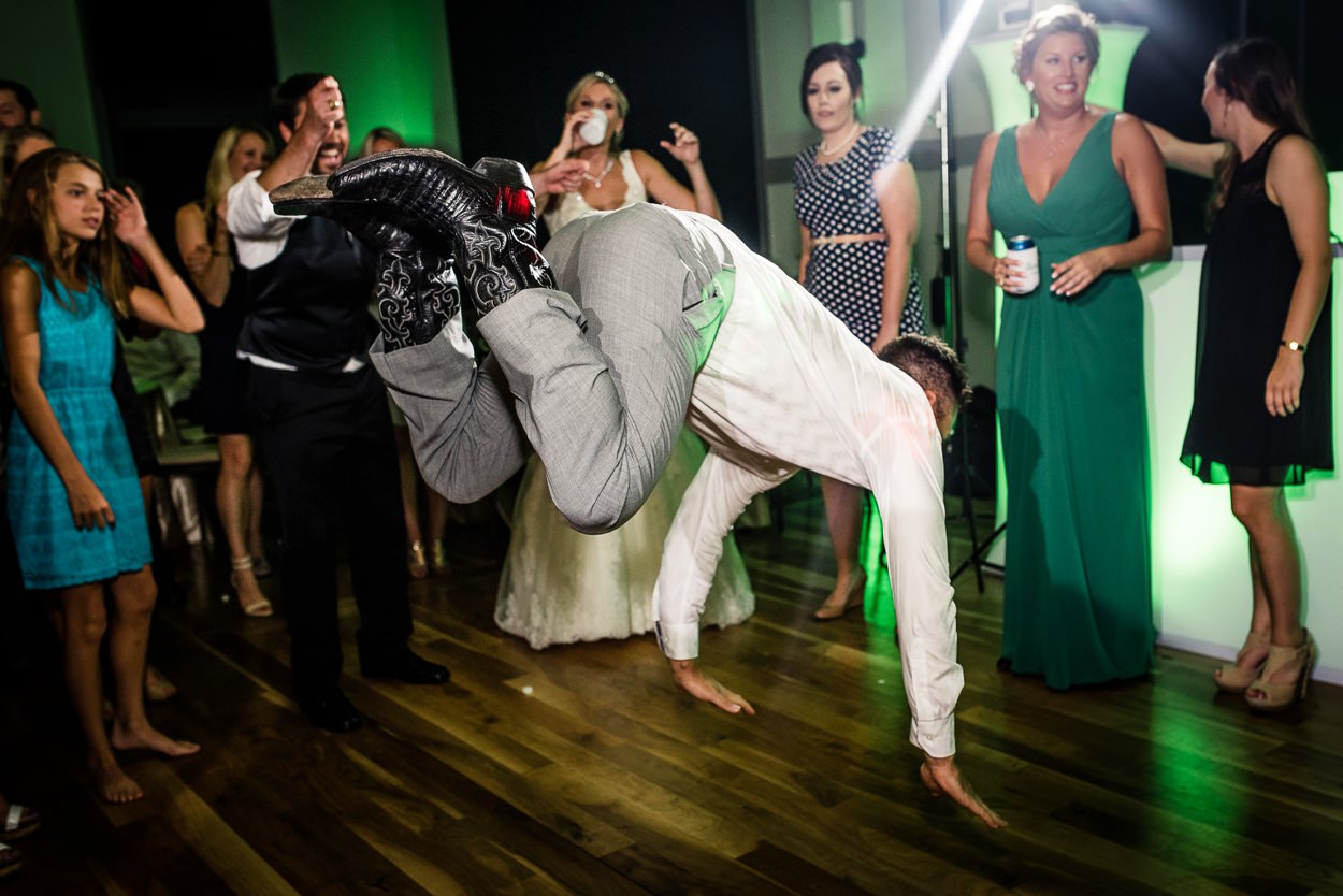 noahs-event-venue-richardson-wedding_0106.jpg