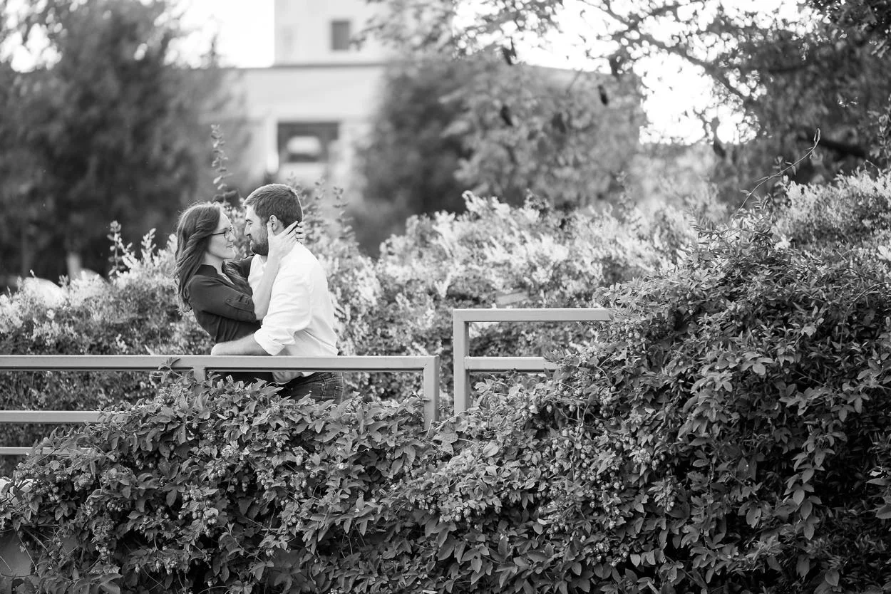 myriad-gardens-okc-engagement_0597.jpg