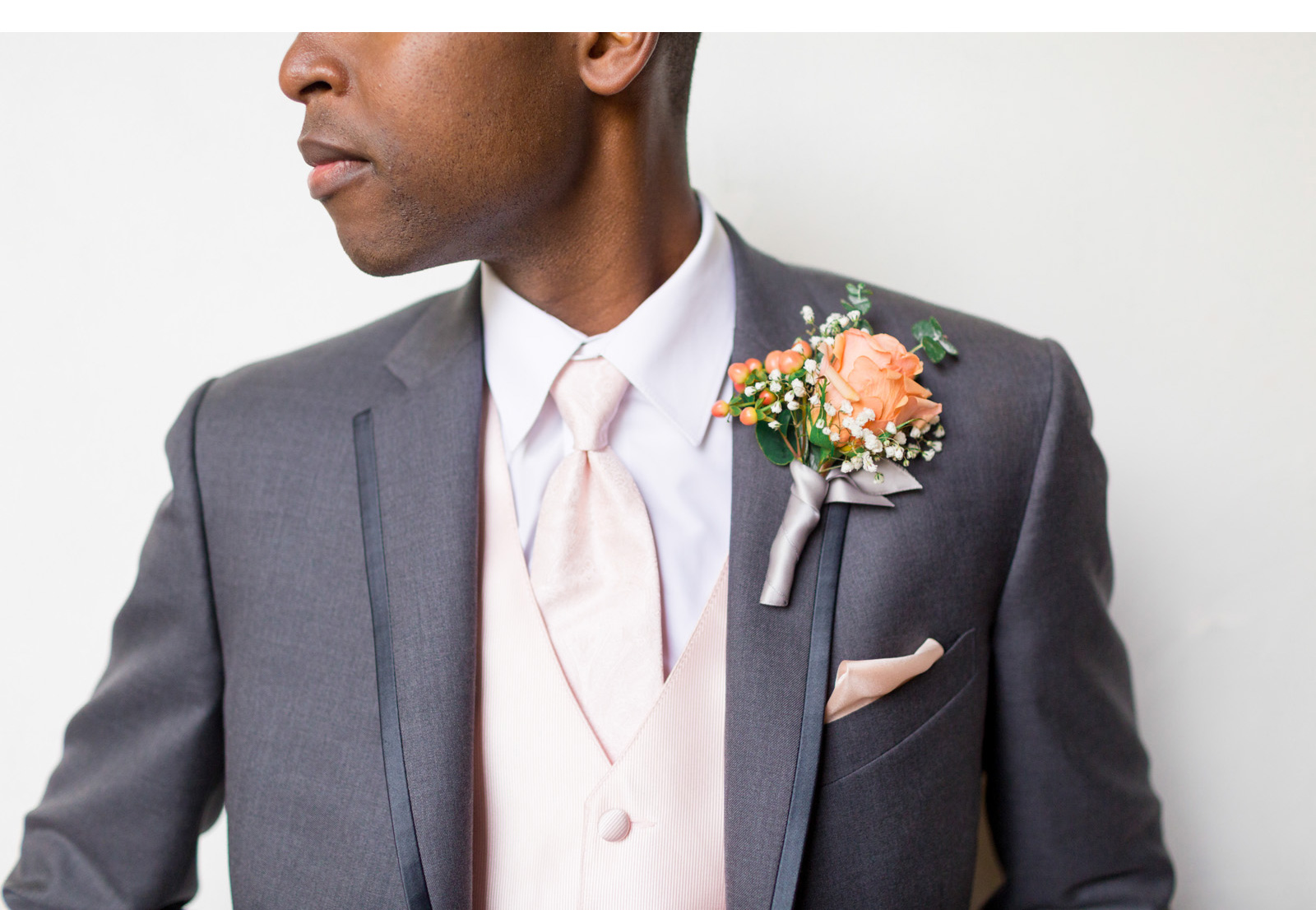 Courthouse-Santa-Barbara-Wedding_02.jpg