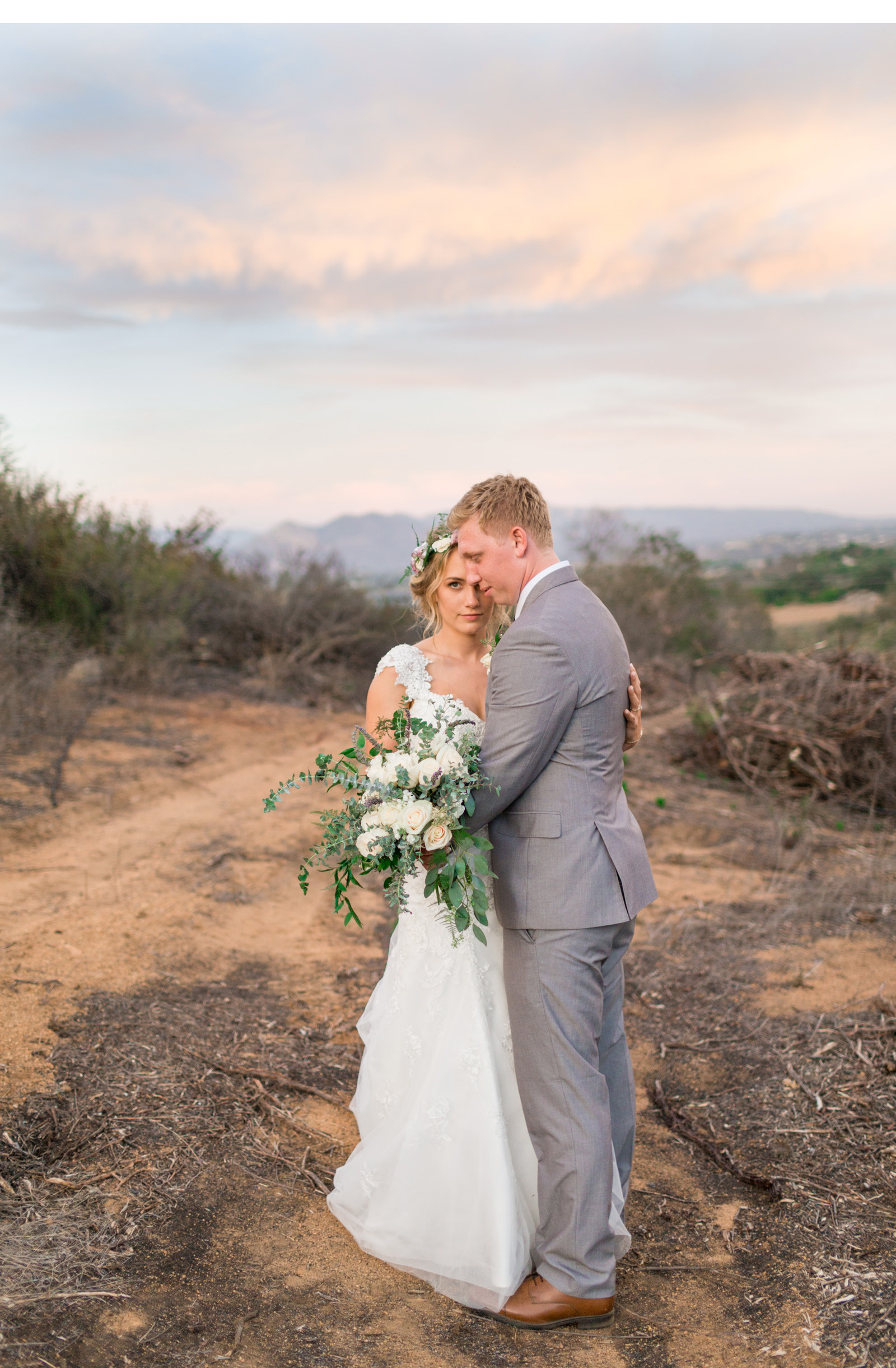 Mr.-&-Mrs.-Salzman-Natalie-Schutt-Photography_04.jpg