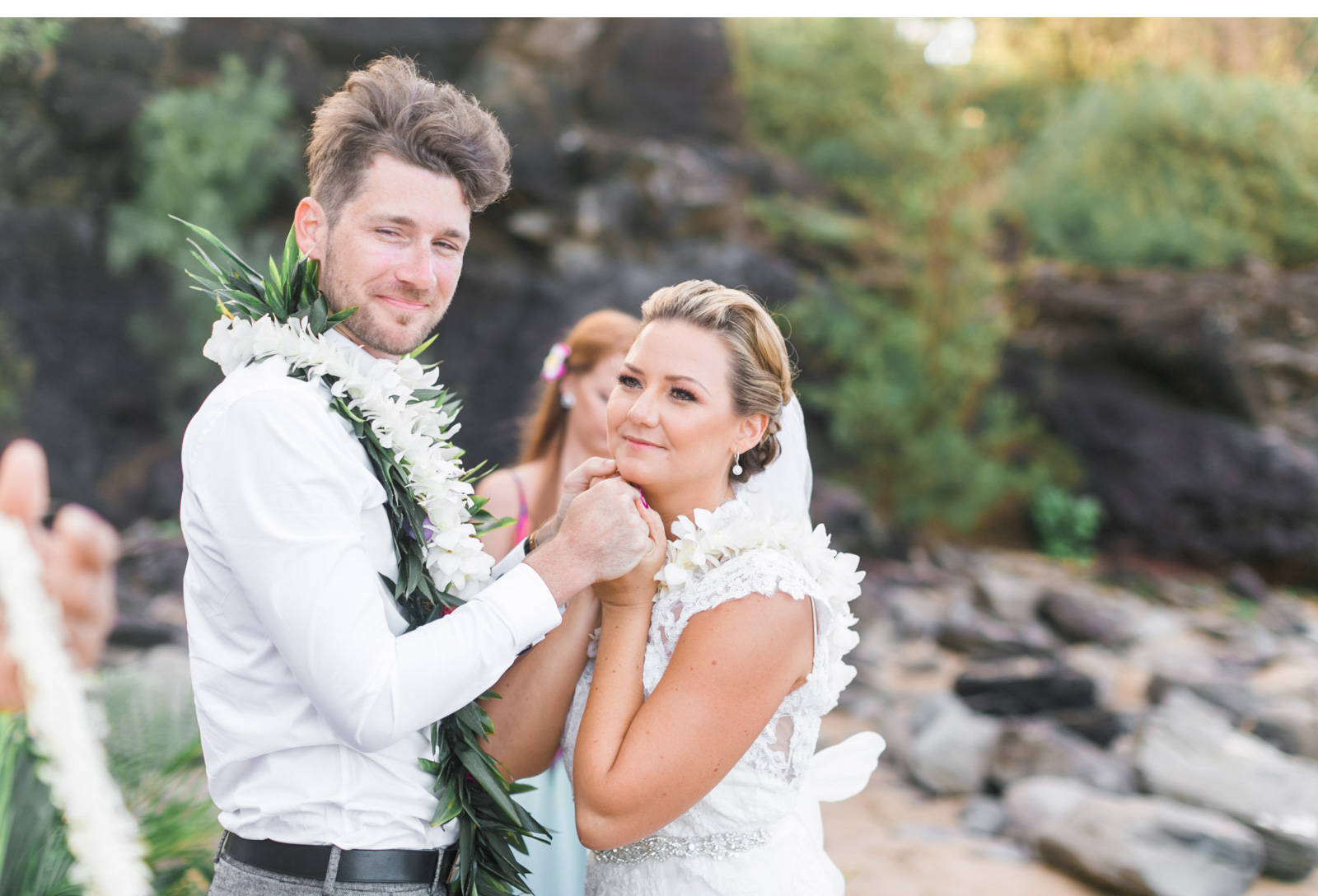 Natalie-Schutt-Photography---Maui-Elopement-Photographer_03.jpg