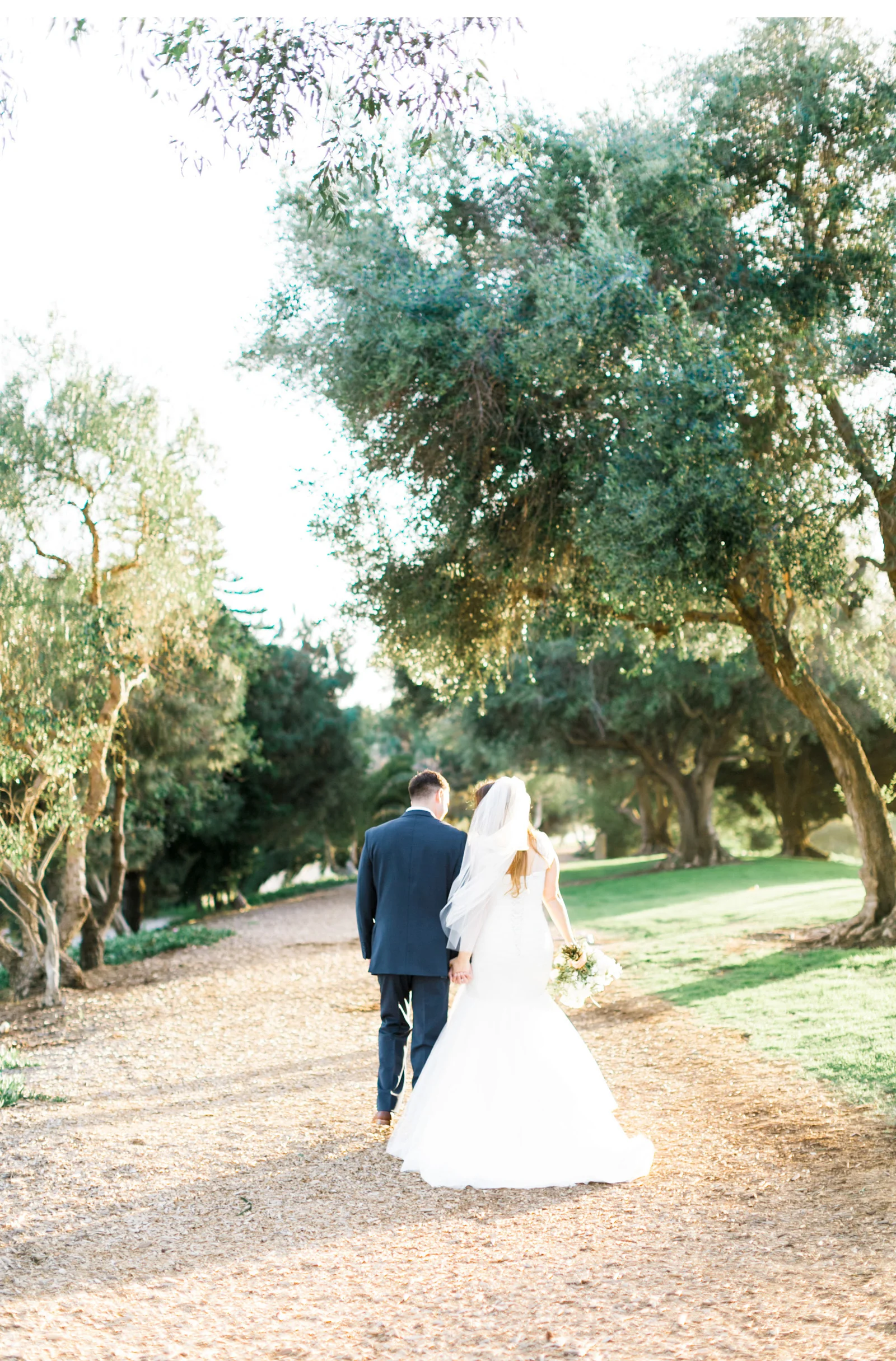 Backyard-Wedding-Southern-CA-Natalie-Schutt-Photography_03.jpg