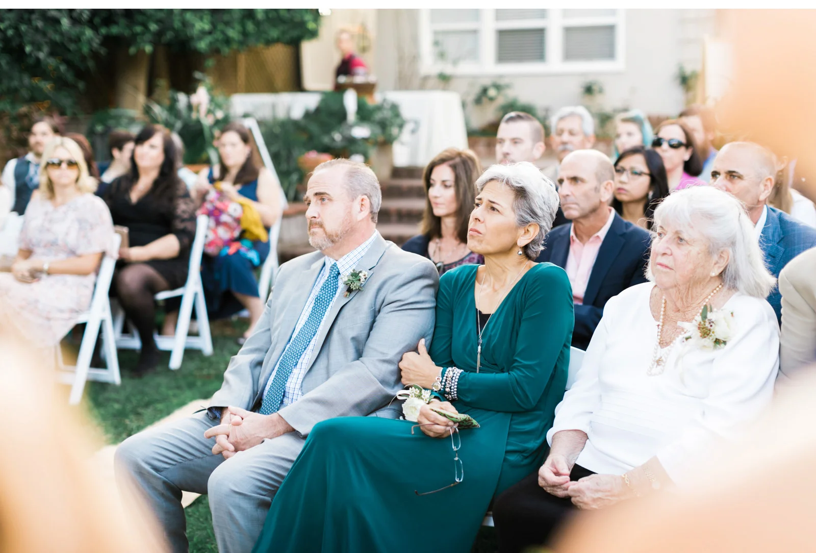 Jon-&-Amanda's-Backyard-Manhattan-Beach-Wedding_08.jpg