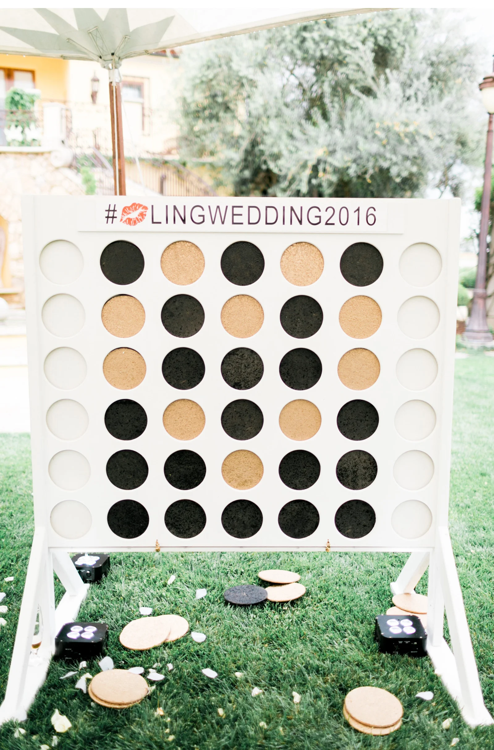 Style-Me-Pretty-Vineyard-Wedding-Natalie-Schutt-Photography_09.jpg