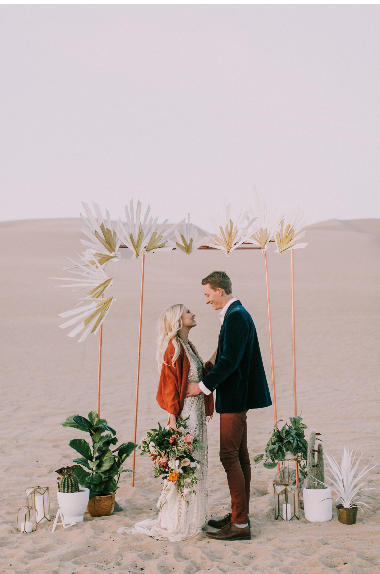 Desert-Wedding-Free-People-Wedding-Natalie-Schutt-Photography_06.jpg