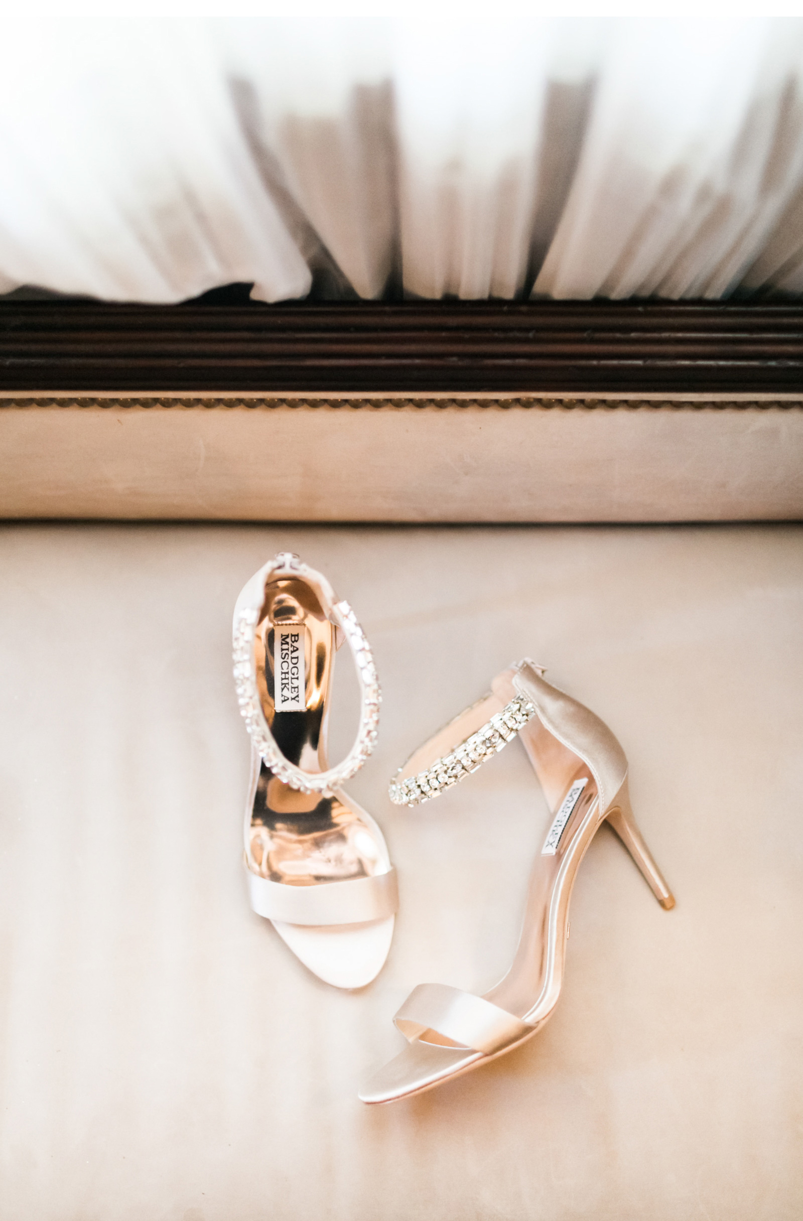 San-Juan-Capistrano-Wedding-The-Villa-Natalie-Schutt-Photography_25.jpg