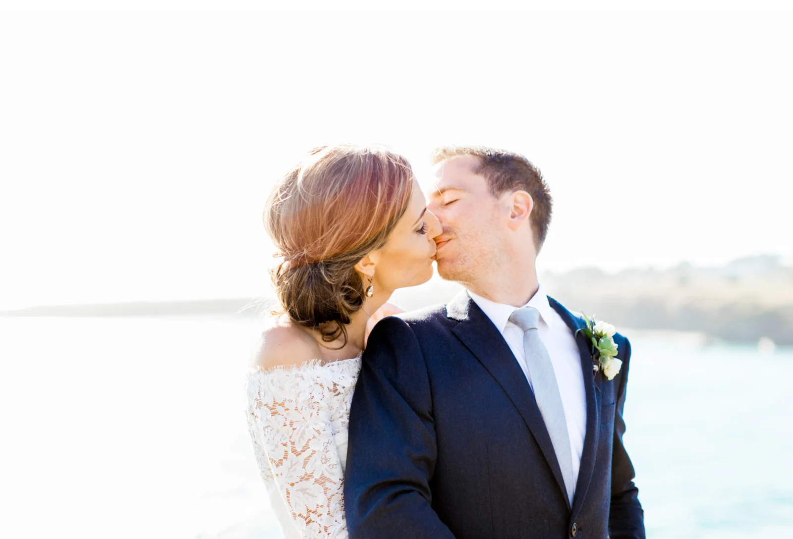 Style-Me-Pretty-Mendocino-Wedding-Natalie-Schutt-Photography_06.jpg