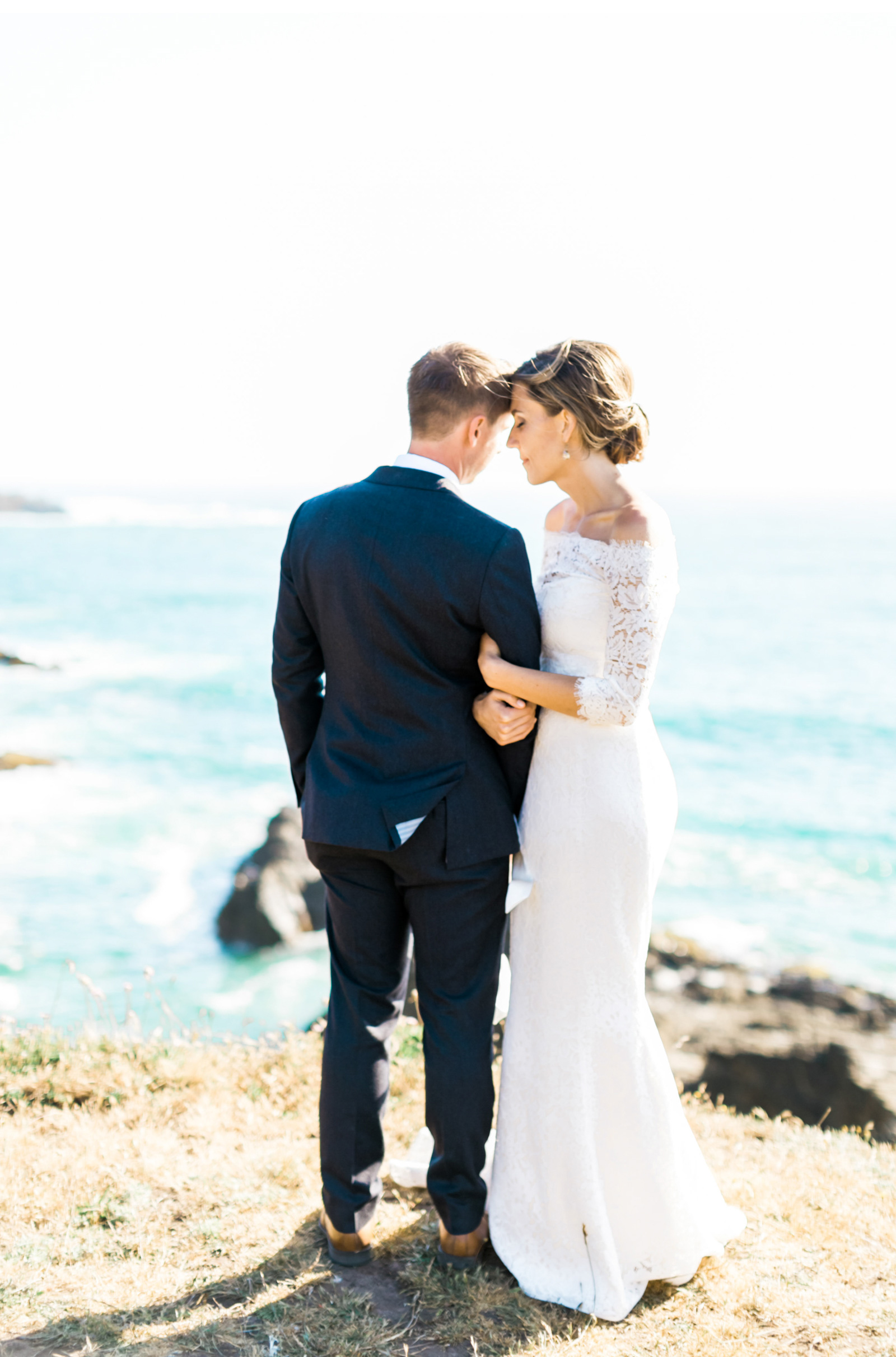 Style-Me-Pretty-Mendocino-Wedding-Natalie-Schutt-Photography_07.jpg