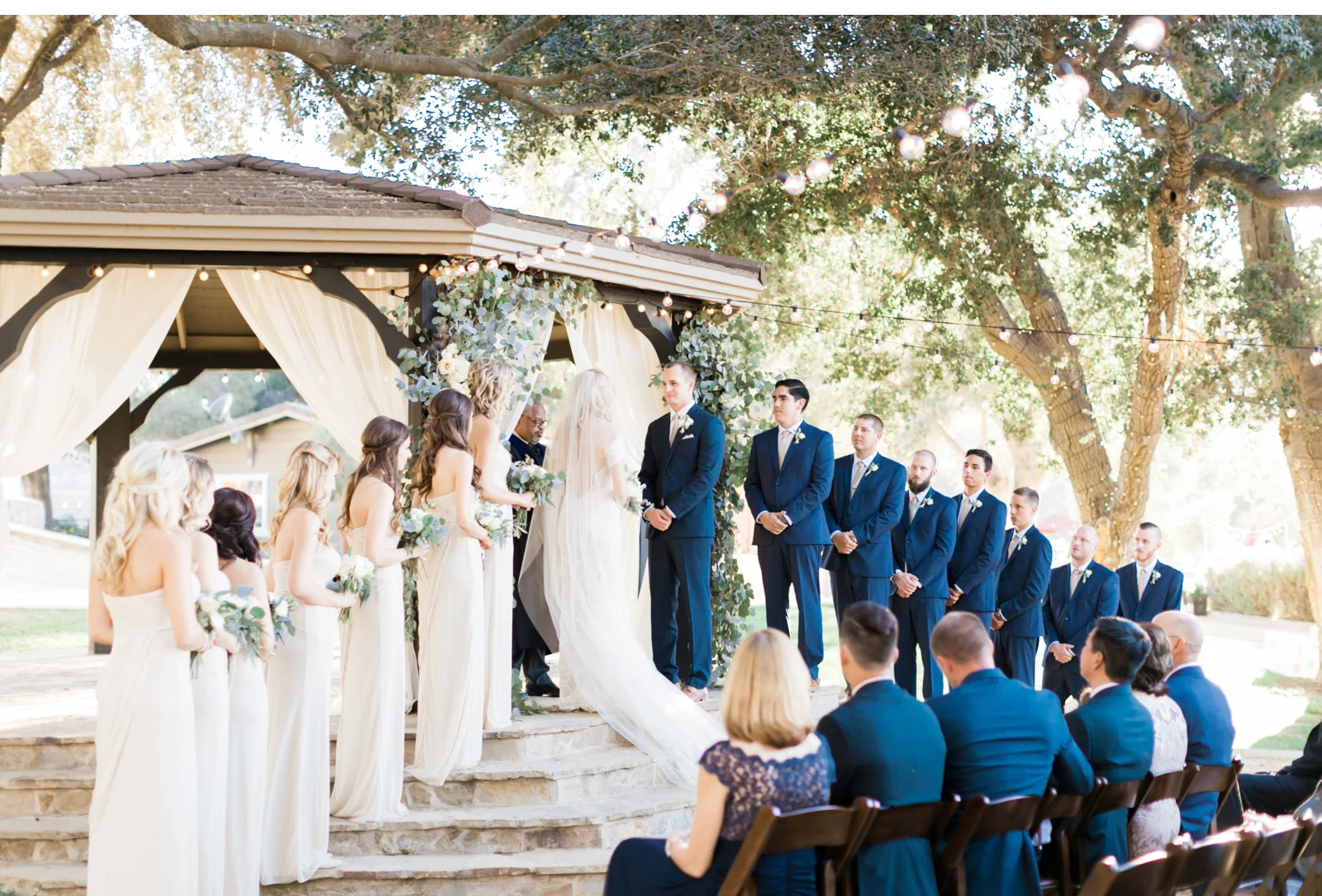 Style-Me-Pretty-Wedding-Photographer-Natalie-Schutt-Photography-Calfornia-San-Luis-Obispo_03.jpg