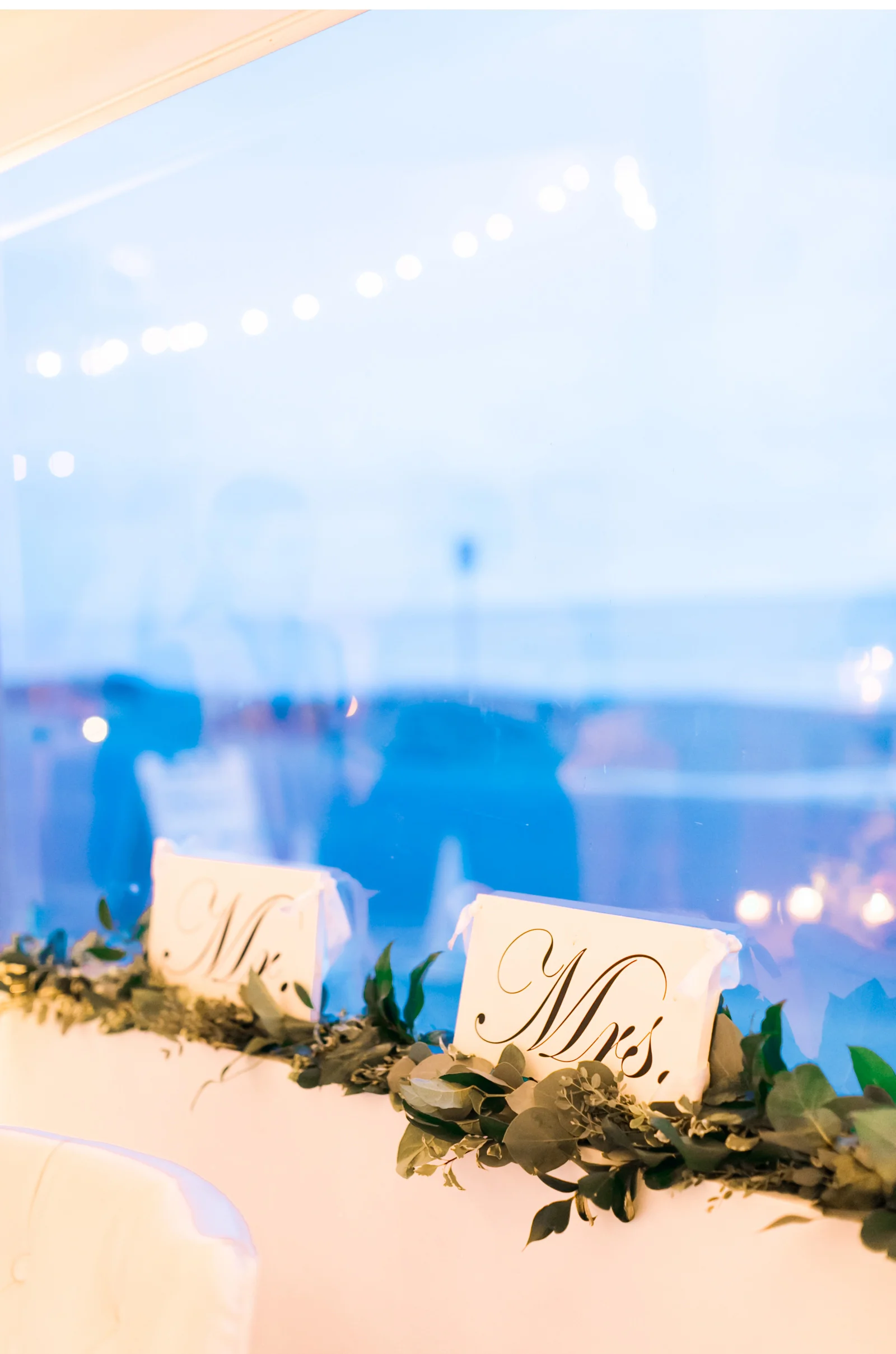 Sunset-Restaurant-Wedding-Natalie-Schutt-Photography_01_12.jpg