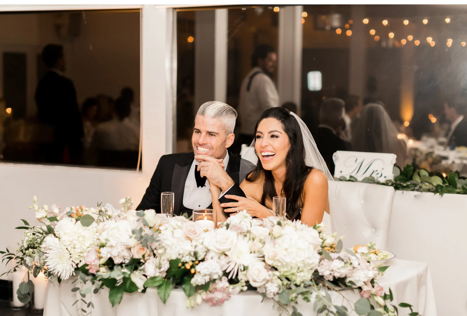 Sunset-Restaurant-Wedding-Natalie-Schutt-Photography_01_15.jpg
