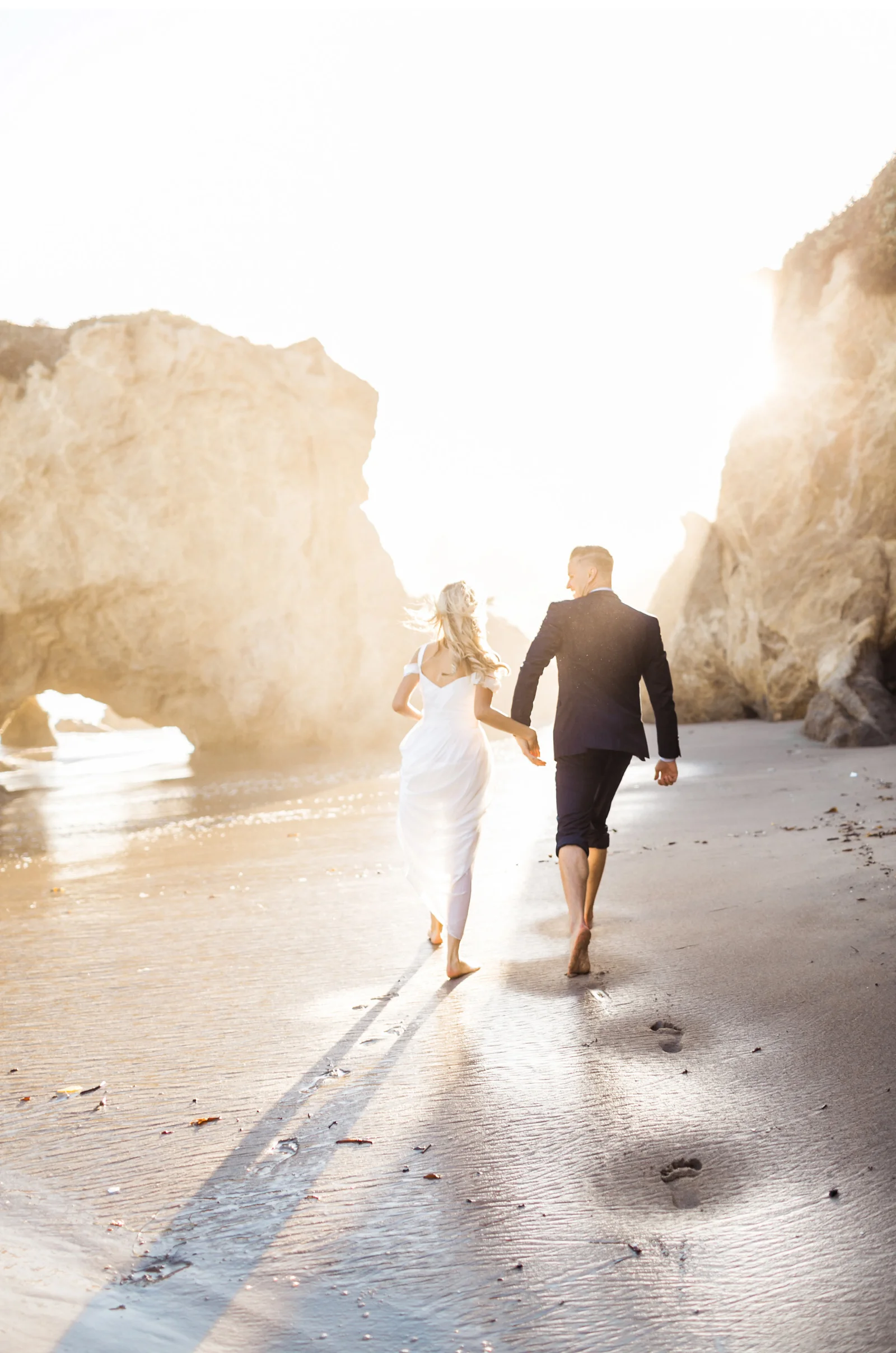 Style-Me-Pretty-Malibu-Wedding-Natalie-Schutt-Photography_08.jpg