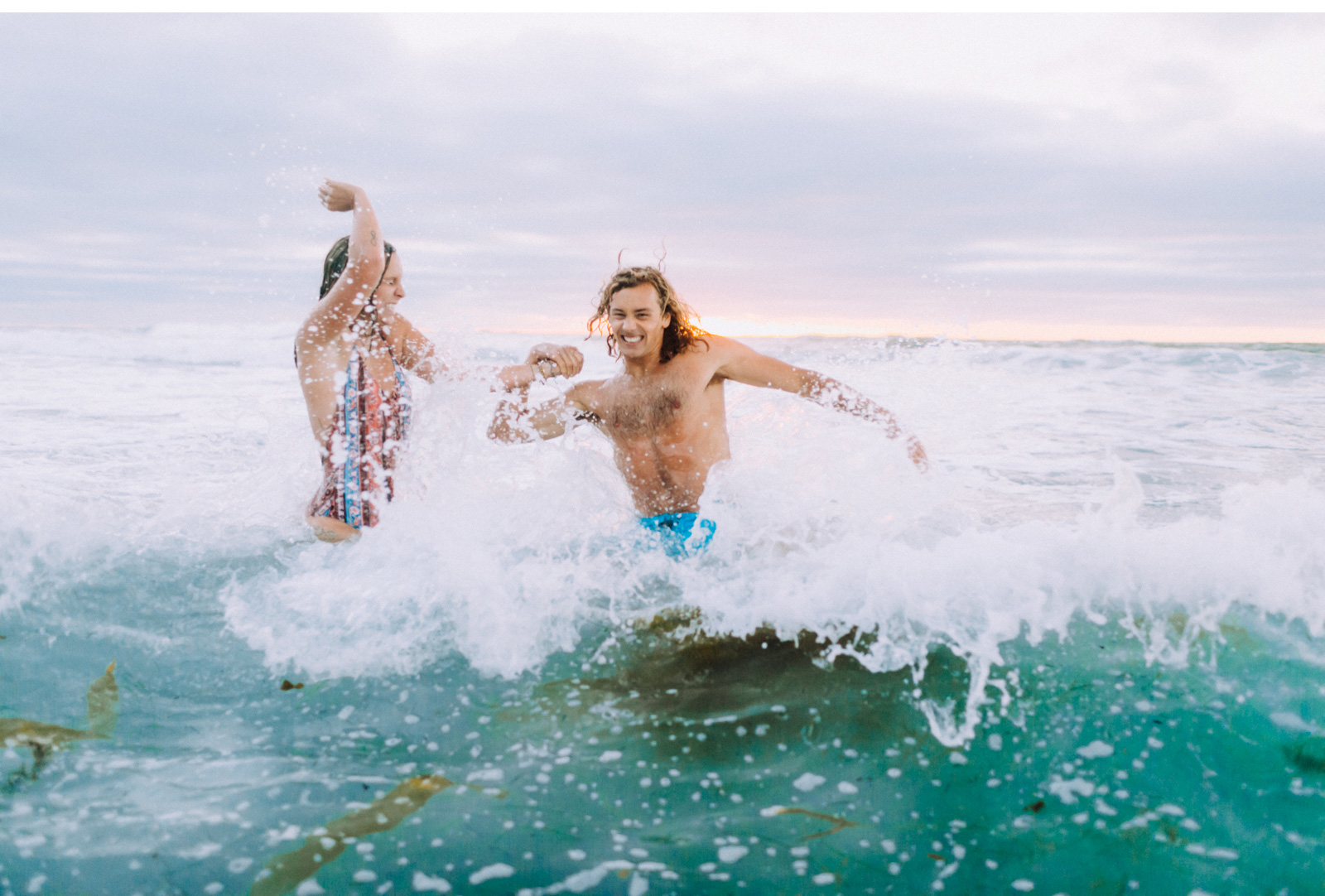 Natalie-Schutt-Photography-California-Surf-Style-Me-Pretty-Wedding_10.jpg