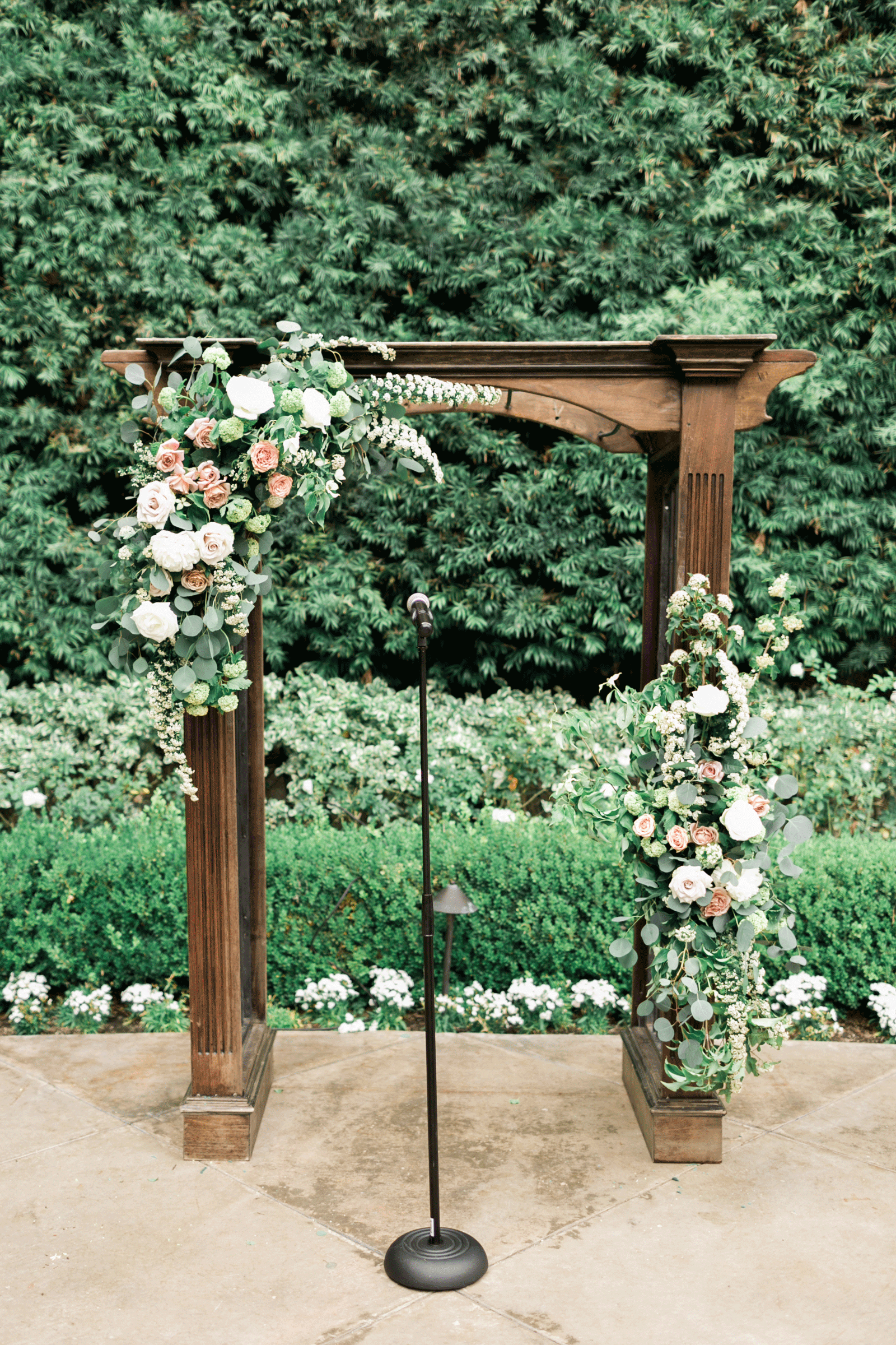 Riley-&-Alyssa's-Wedding-Style-Me-Pretty-Franciscan-Gardens_06.gif