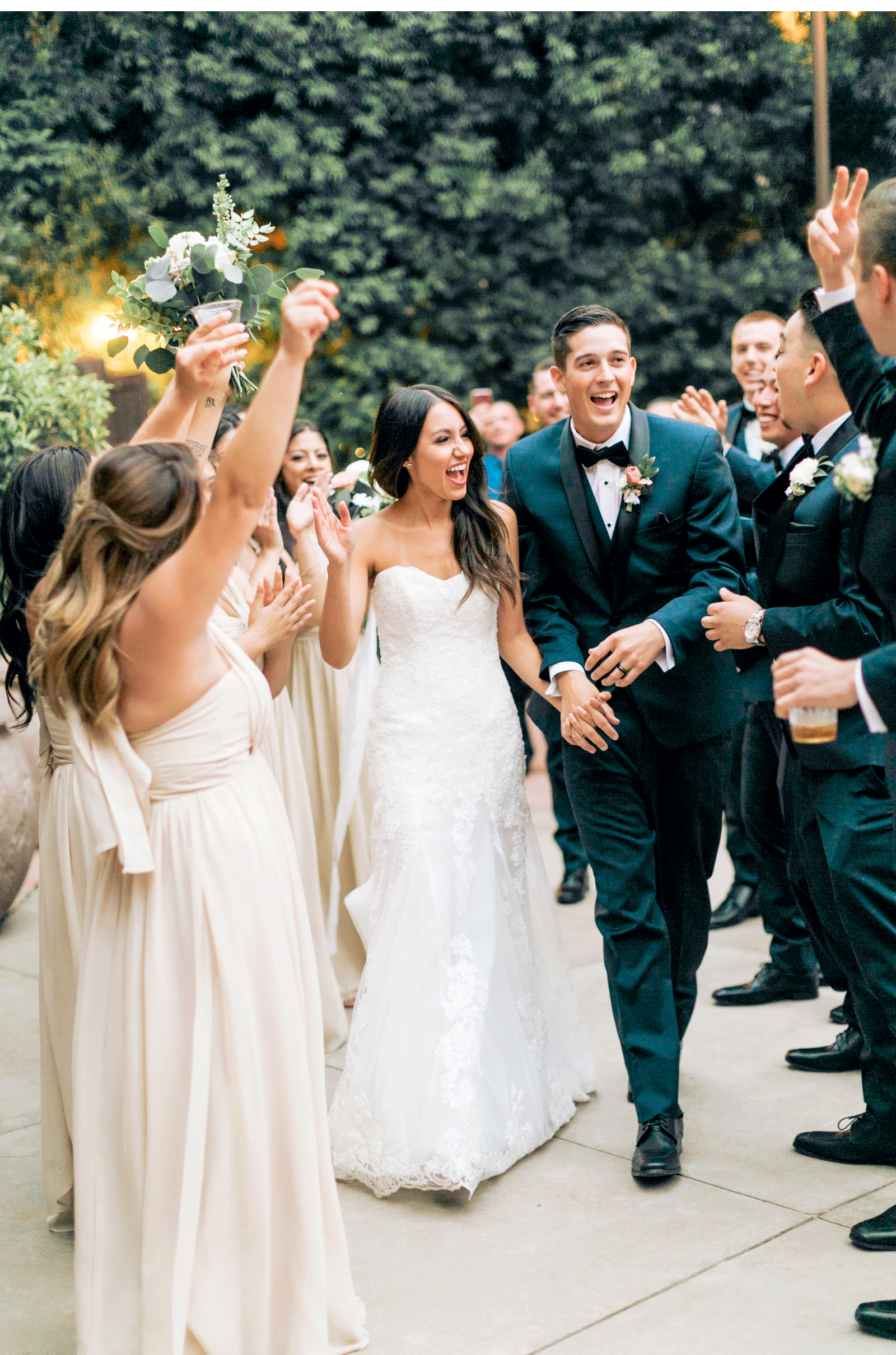 San-Juan-Capistrano-Wedding-Photographer-Natalie-Schutt-Photography-Franciscan-Gardens_04.gif