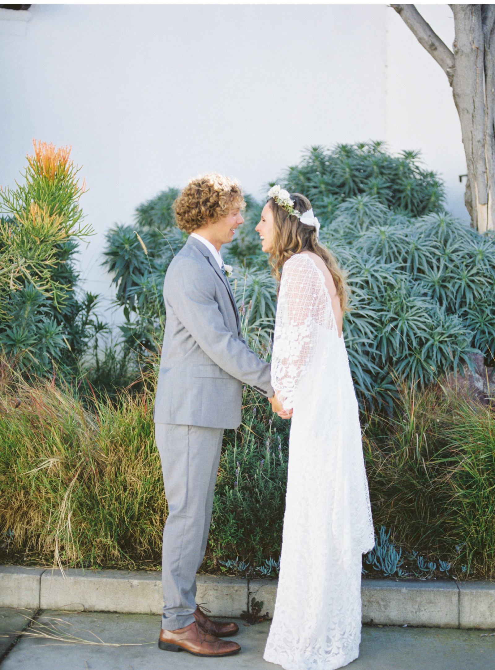 Best-First-Look-Wedding-San-Clemente-Natalie-Schutt-Photography_13.jpg