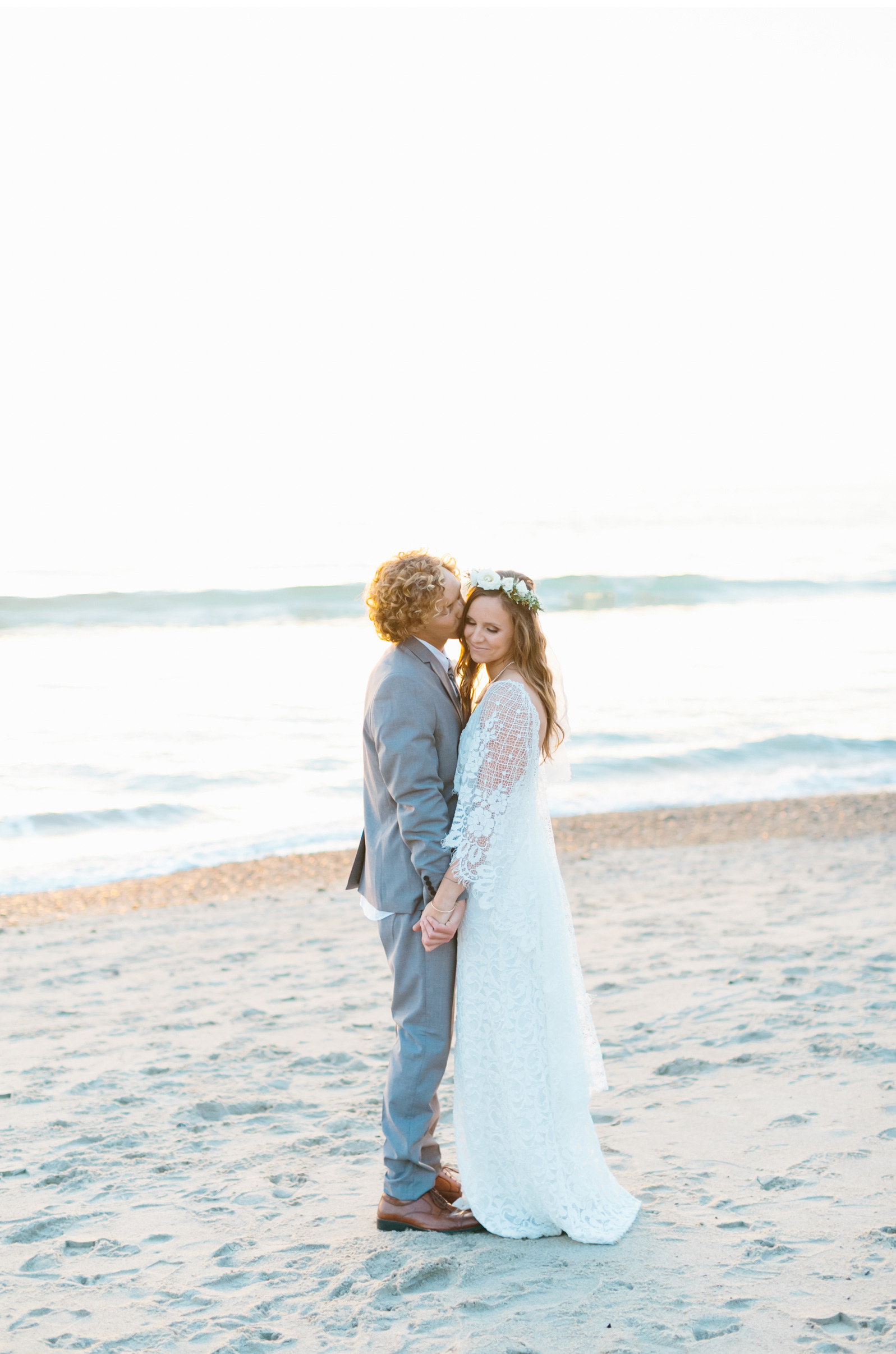 San-Clemente-Wedding-The-Casino-Natalie-Schutt-Photography_06.jpg