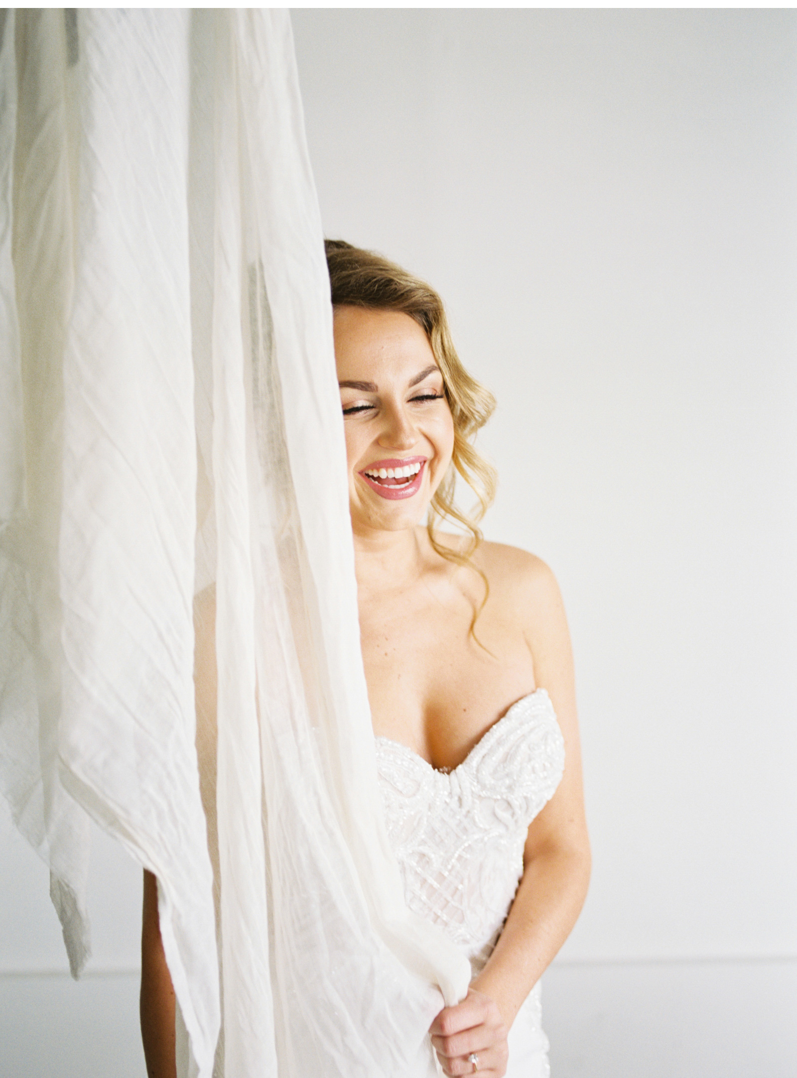 Malibu-Wedding-Photographer-Natalie-Schutt-Photography-Style-Me-Pretty-Dear-Gray-In-Studio_04.jpg