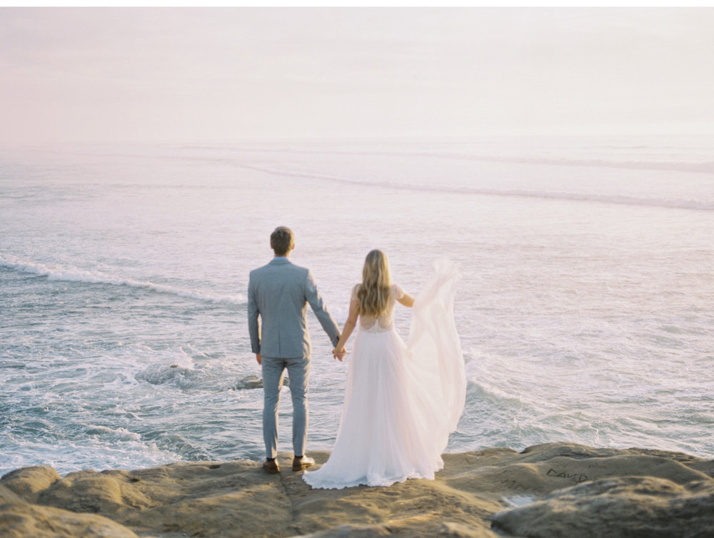 Hawaii-Fine-Art-Wedding-Photographer-Natalie-Schutt-Photography-Style-Me-Pretty_14.jpg