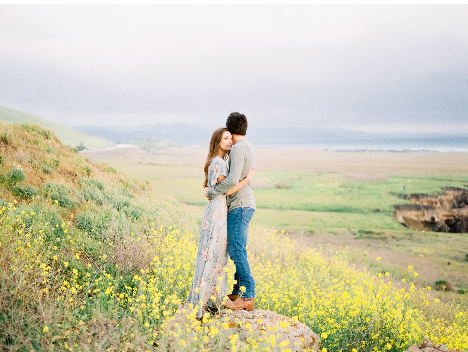 Saddlerock-Ranch-Malibu-Wedding-Natalie-Schutt-Photography-Romantic-Florals-Rolling-Hills-Engagement_10.jpg