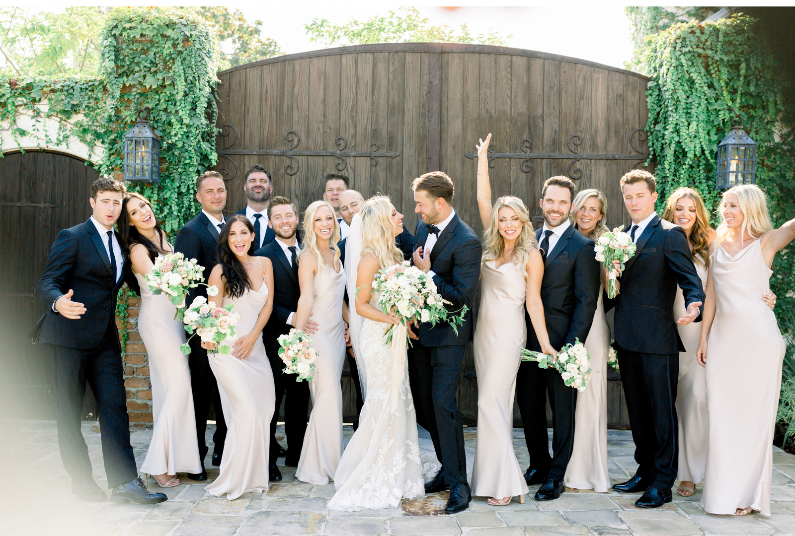 Malibu-Rocky-Oaks-Photographer-Malibu-Wedding-Style-Me-Pretty-Southern-California-Wedding-Venues-Natalie-Schutt-Photography_10.jpg