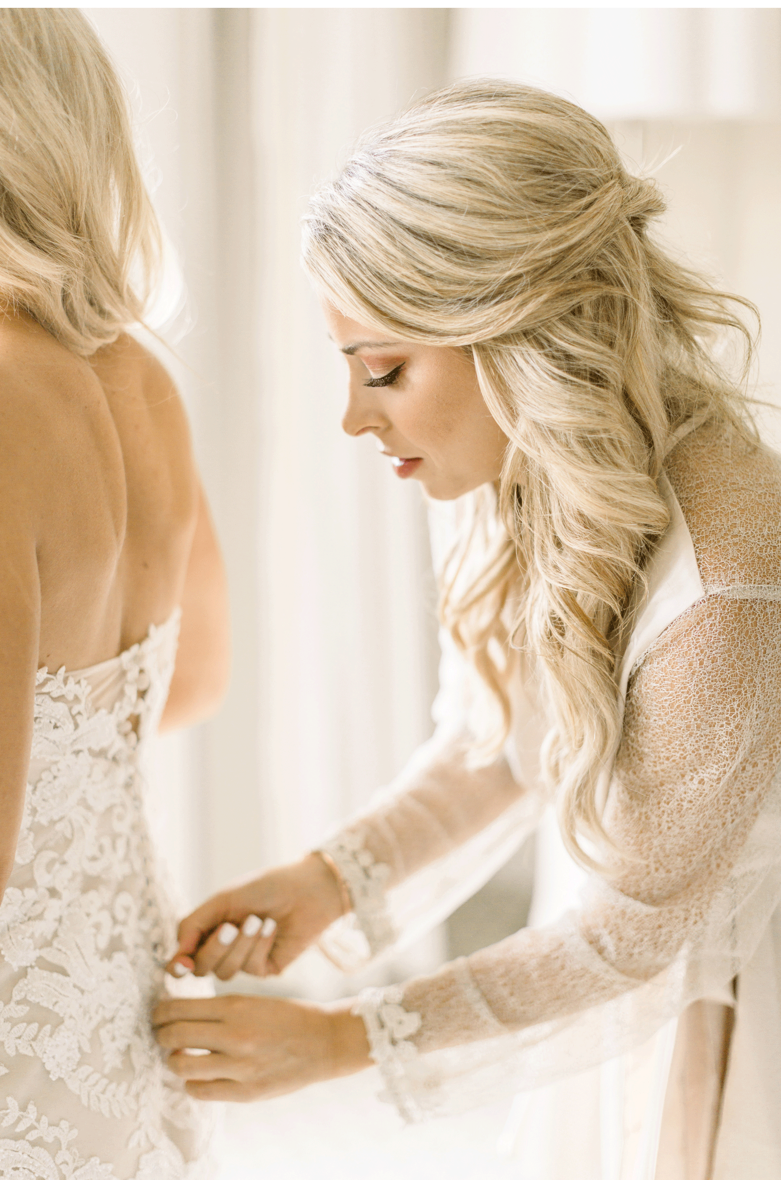 Malibu-wedding-photographer-The-Villa-San-Juan-Capistrano-Wedding-Natalie-Schutt-Photography_13.gif