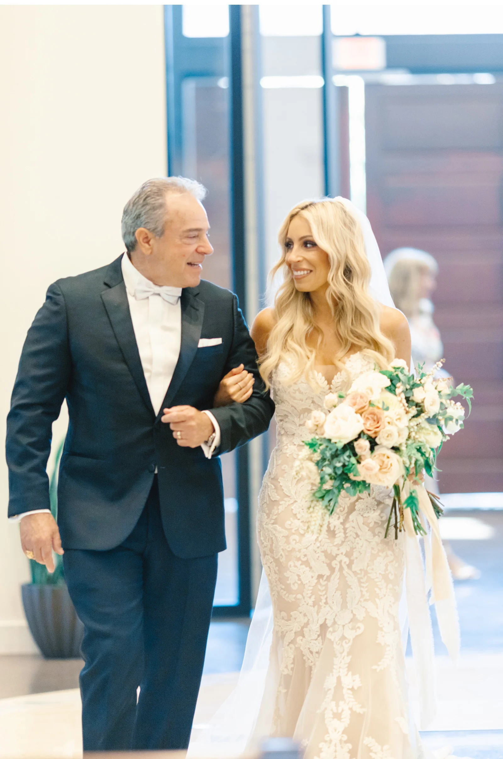 Malibu-Wedding-Venues-The-Villa-San-Juan-Capistrano-Wedding-Natalie-Schutt-Photography_04.jpg