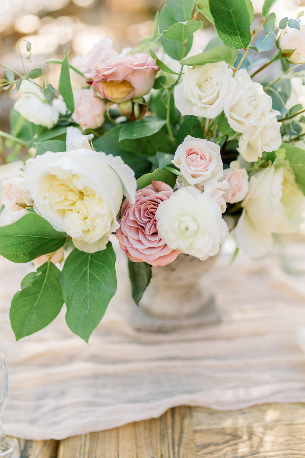 Saddle-Rock-Ranch-Photographer-Style-Me-Pretty-San-Juan-Capistrano-Wedding-California-Wedding-Photographer-Natalie-Schutt-Photography_03.jpg