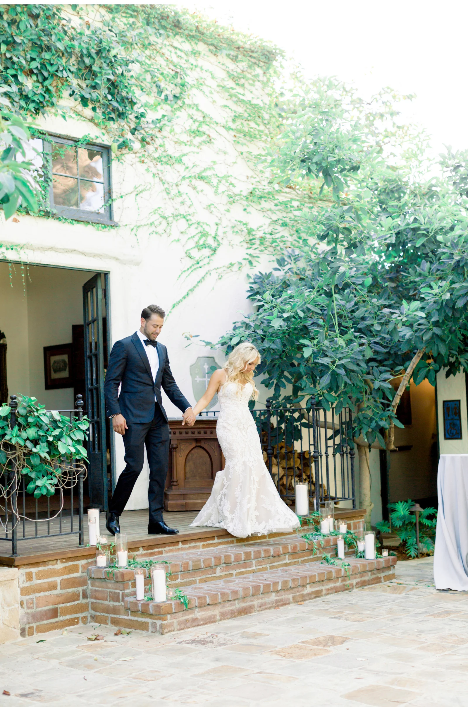 Saddle-Rock-Ranch-Photographer-Style-Me-Pretty-San-Juan-Capistrano-Wedding-California-Wedding-Photographer-Natalie-Schutt-Photography_11.jpg