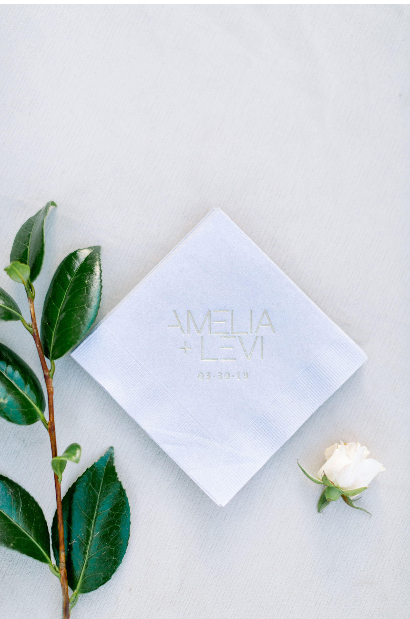 Malibu-Wedding-Photography-West-Coast-Wedding-Venues-Style-Me-Pretty-Malibu-Wedding-Venue_04.jpg