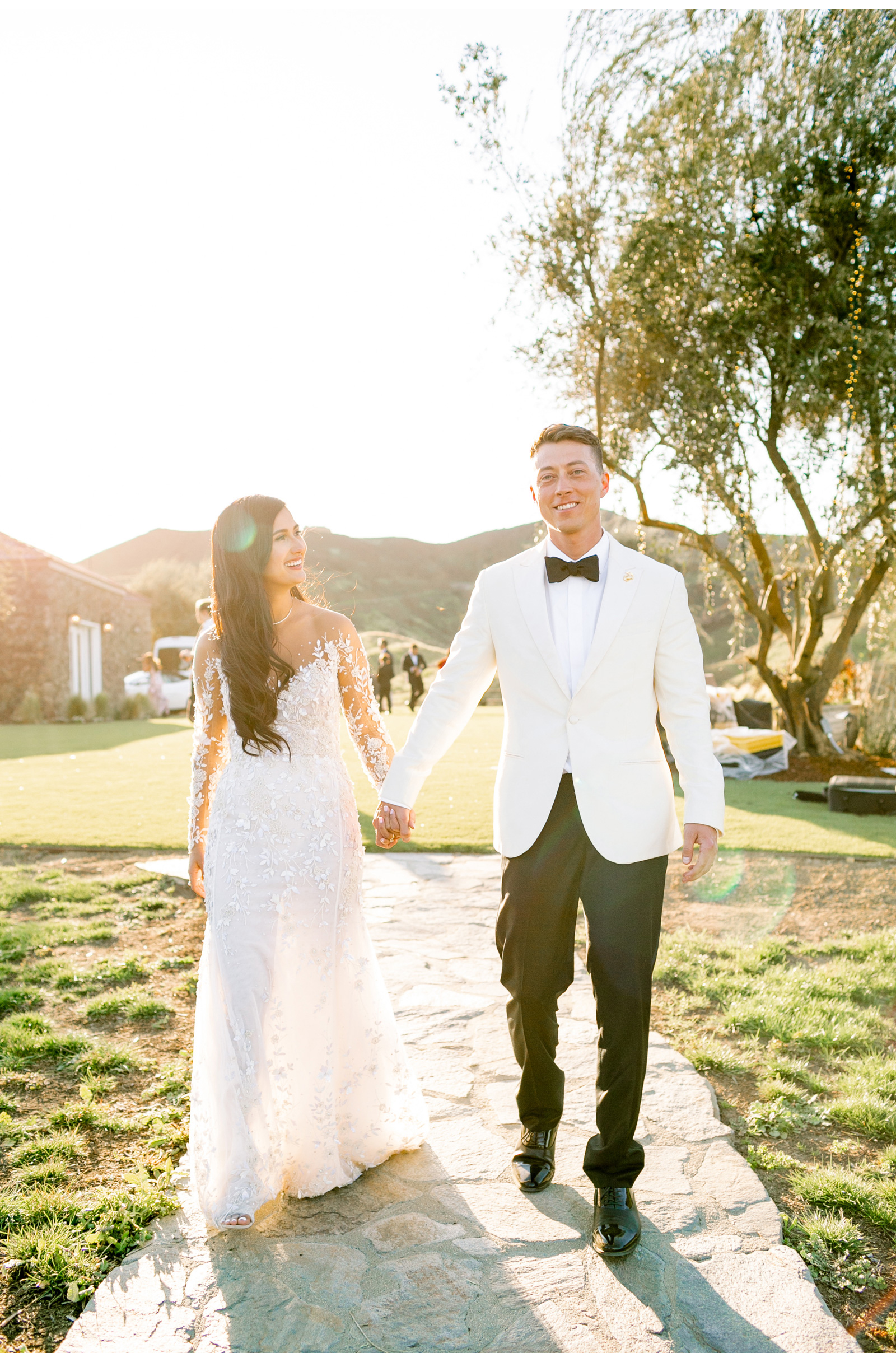 Malibu-Wedding-Venue-Photographer-Southern-California-Fine-Art-Wedding-Photo-Style-Me-Pretty-Natalie-Schutt-Photography_13.jpg