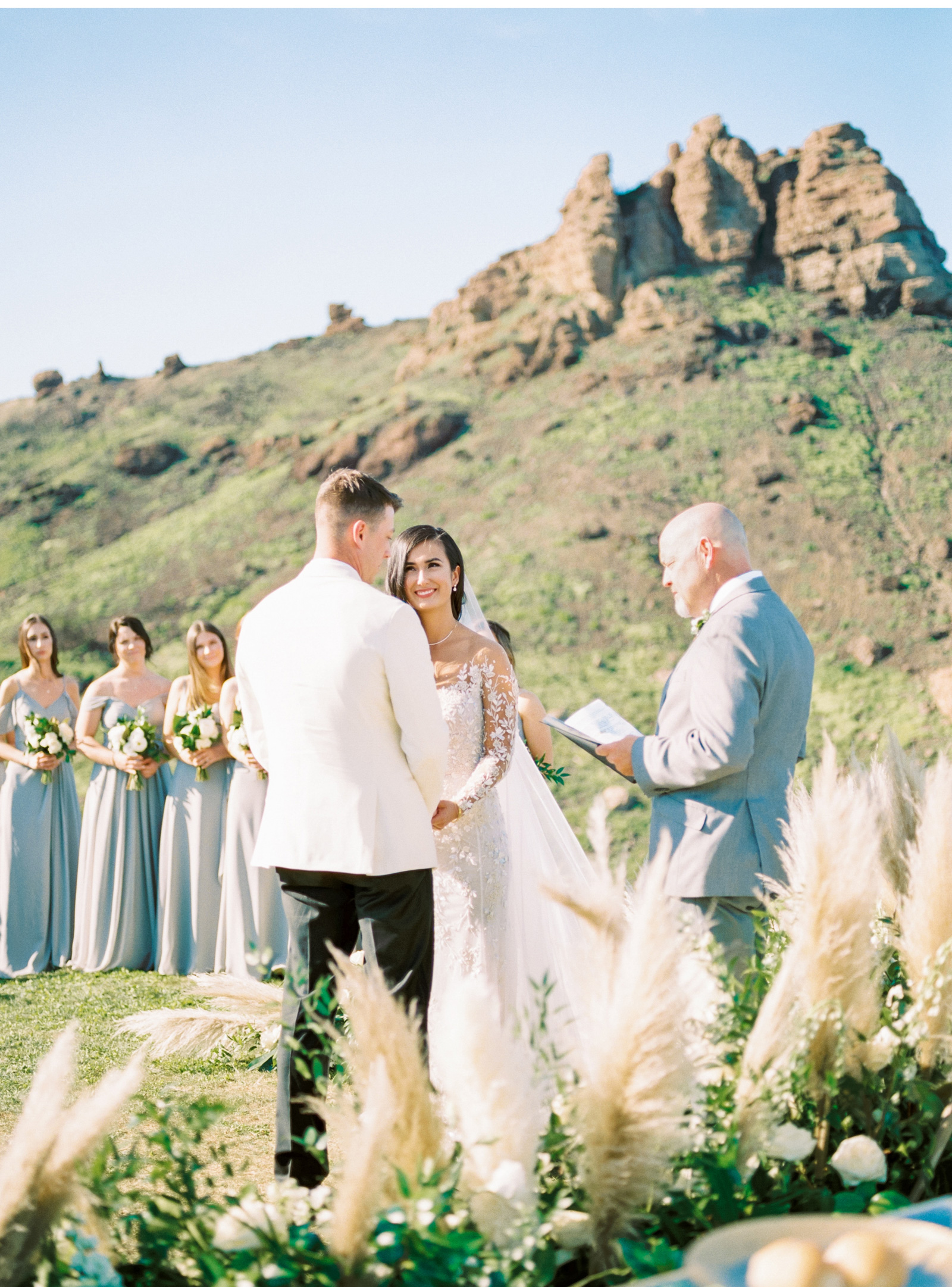 West-Coast-Weddings-Southern-California-Wedding-Photographer-Style-Me-Pretty-Fine-Art-Triunfo-Creek-Malibu-Natalie-Schutt-Photography_12.jpg