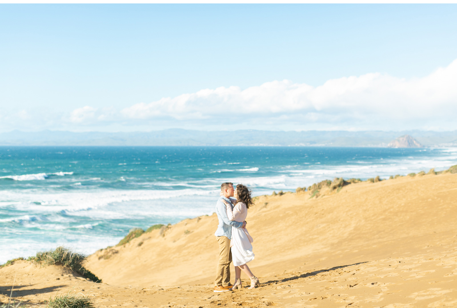 Natalie-Schutt-Photography-Malibu-Engagements-Malibu-Wedding-Beachside-Wedding-Fine-Art-Wedding-Photography-Southern-California-Brides_01.jpg