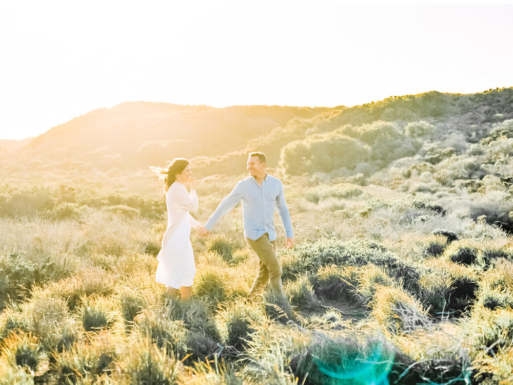 Natalie-Schutt-Photography-Malibu-Engagements-Malibu-Wedding-Beachside-Wedding-Fine-Art-Wedding-Photography-Southern-California-Brides_02.jpg