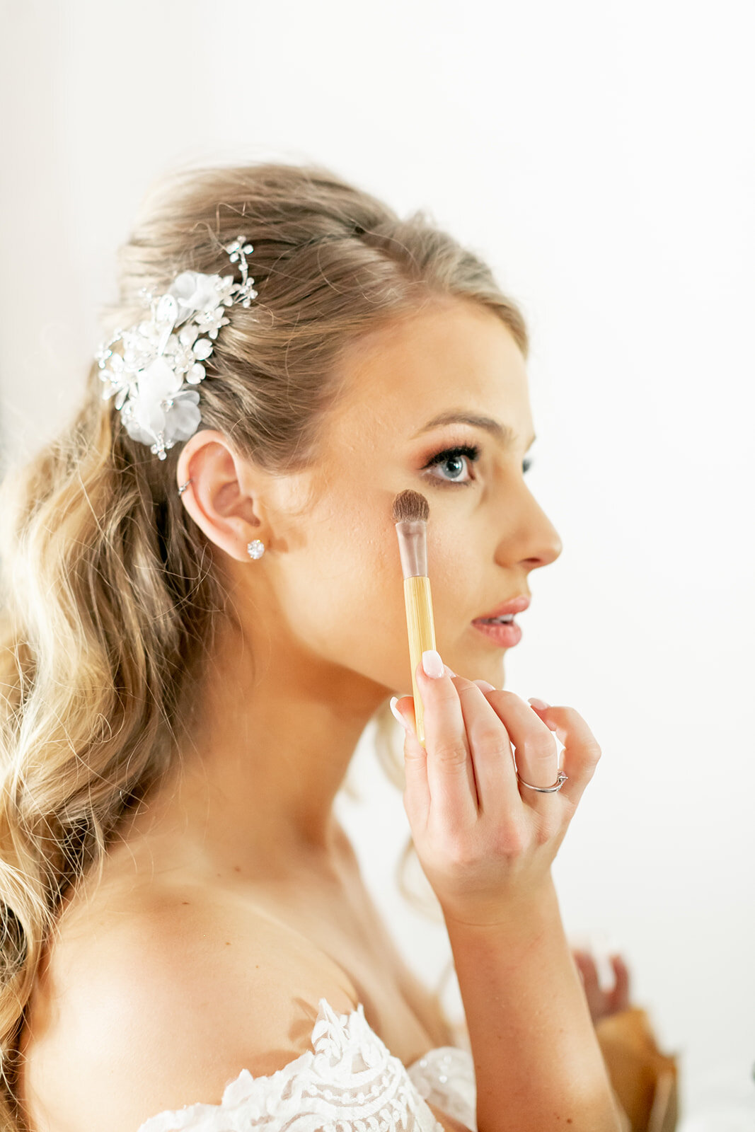 Bryan & Heather's Wedding - Natalie Schutt Photography - Getting Ready-75_websize.jpg