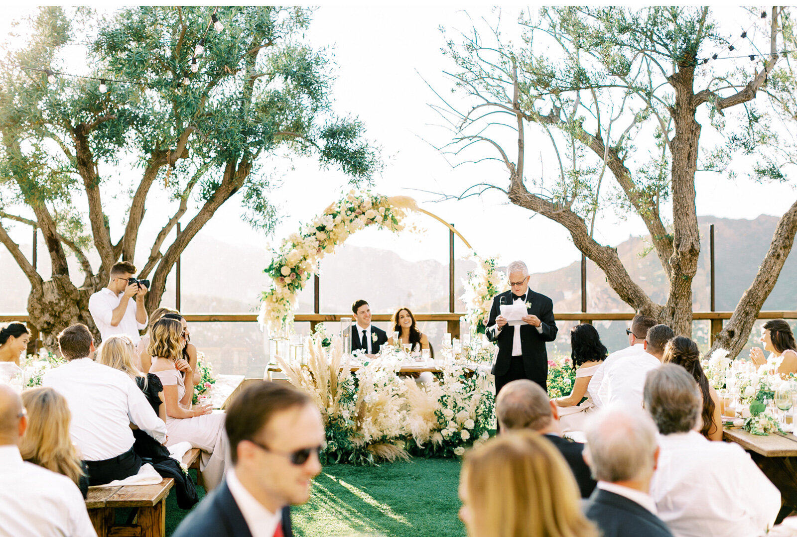 Malibu-Rocky-Oaks-Wedding-Natalie-Schutt-Photography-Cielo-Farms_04.jpg