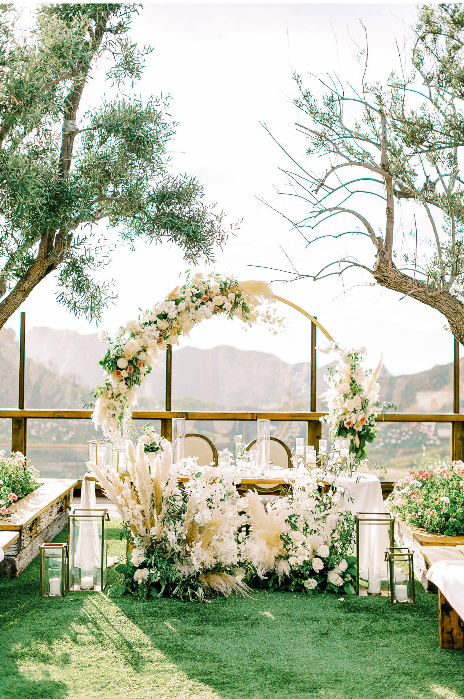 Malibu-Wedding-Cielo-Farms-Penelope-Pots-Floral-Design-Natalie-Schutt-Photography_12.jpg
