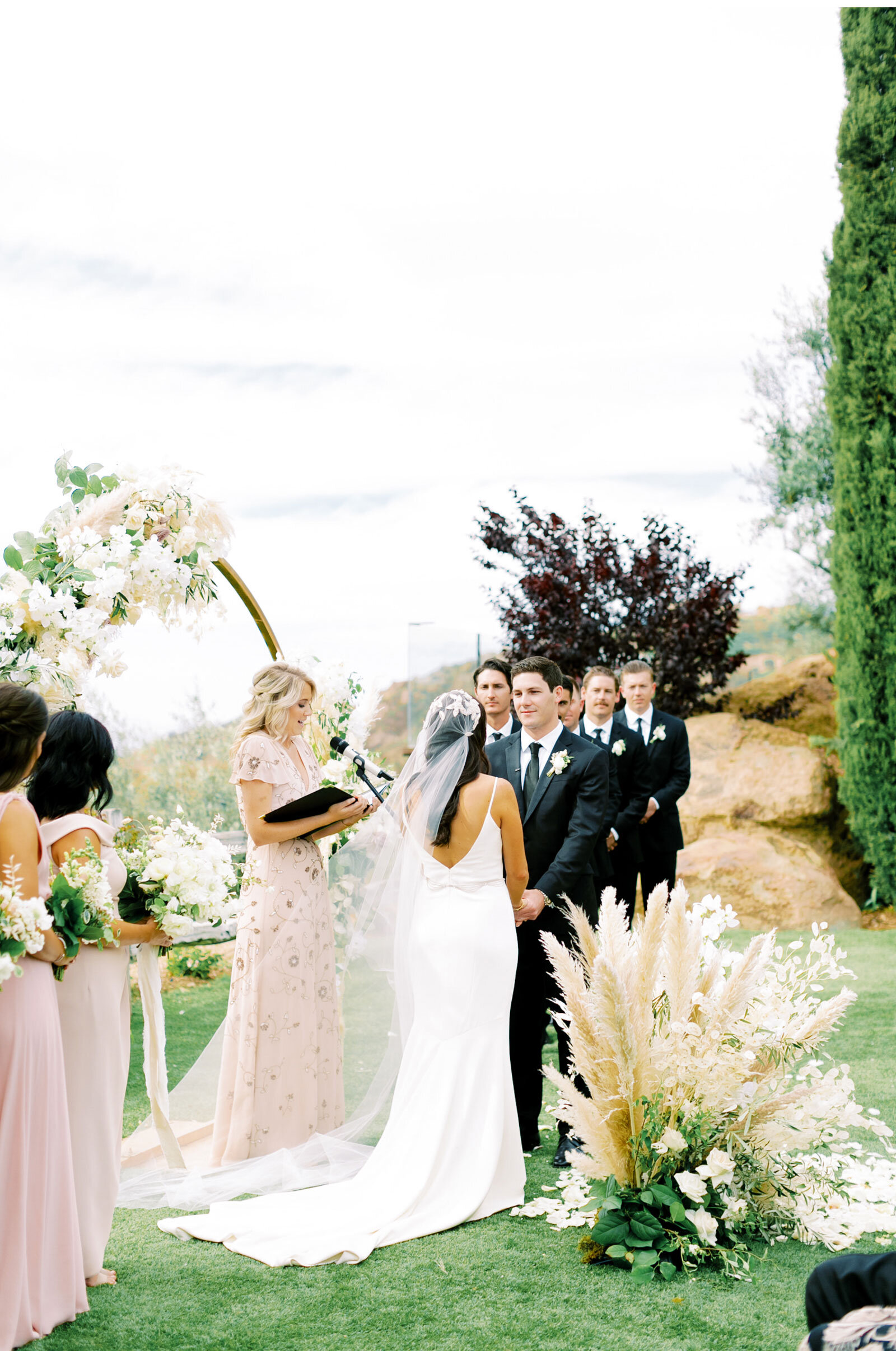 Cielo-Farms-Wedding-Malibu-Wedding-Photographer-Natalie-Schutt-Photography_13.jpg