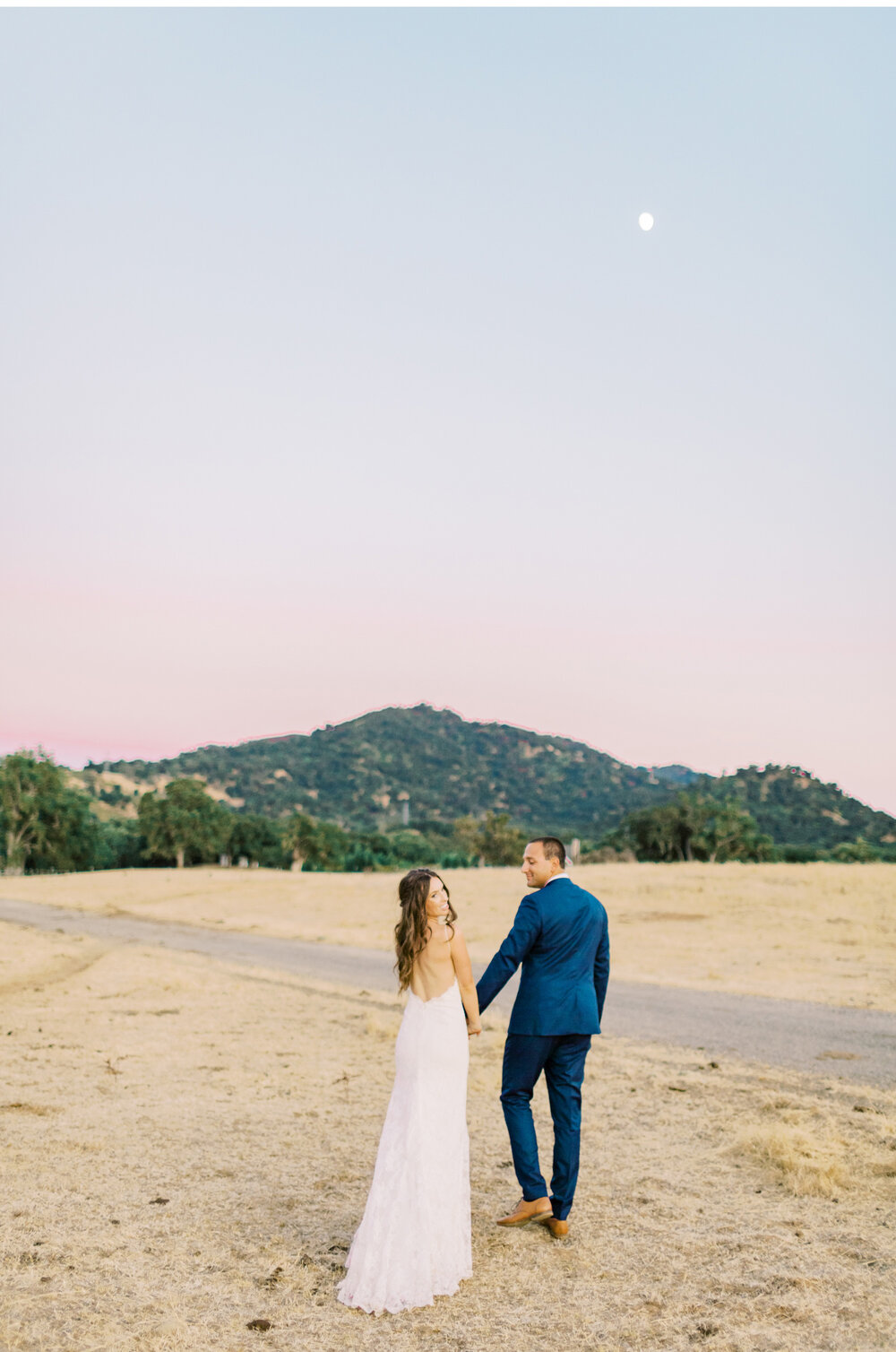 Wedding-Food-Truck-Malibu-wedding-Outdoor-weddings-Fine-Art-Photography-Natalie-Schutt-Photography-Style-Me-Pretty_02.jpg