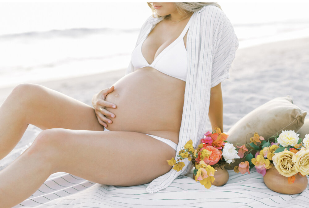 Southern-california-photography-maternity-photo-shoot-beach-wedding-beach-photography-Natalie-Schutt-photography_07.jpg