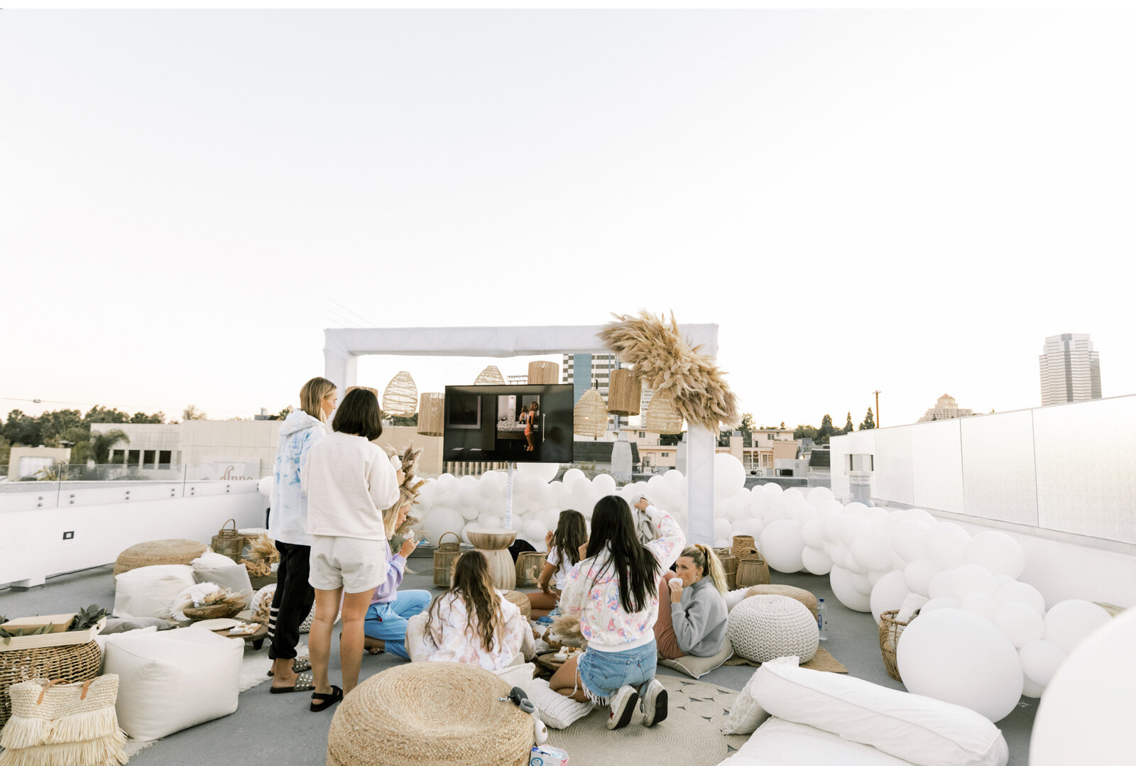 Rooftop-Movie-Night-LA-Rooftops-Movie-Event-Ideas-The-Bachelor-Contestant-Natalie-Schutt-photography_09.jpg