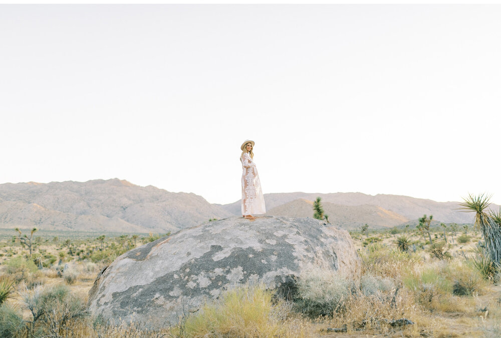 Maternity-Photo-Ideas-Golden-Hour-Photography-Light-and-Airy-Joshua-Tree-Desert-Photos-Pregnancy-Photo-Ideas-Old-School-Photo-Style-Photo-by-Natalie-Schutt-Photography_03.jpg