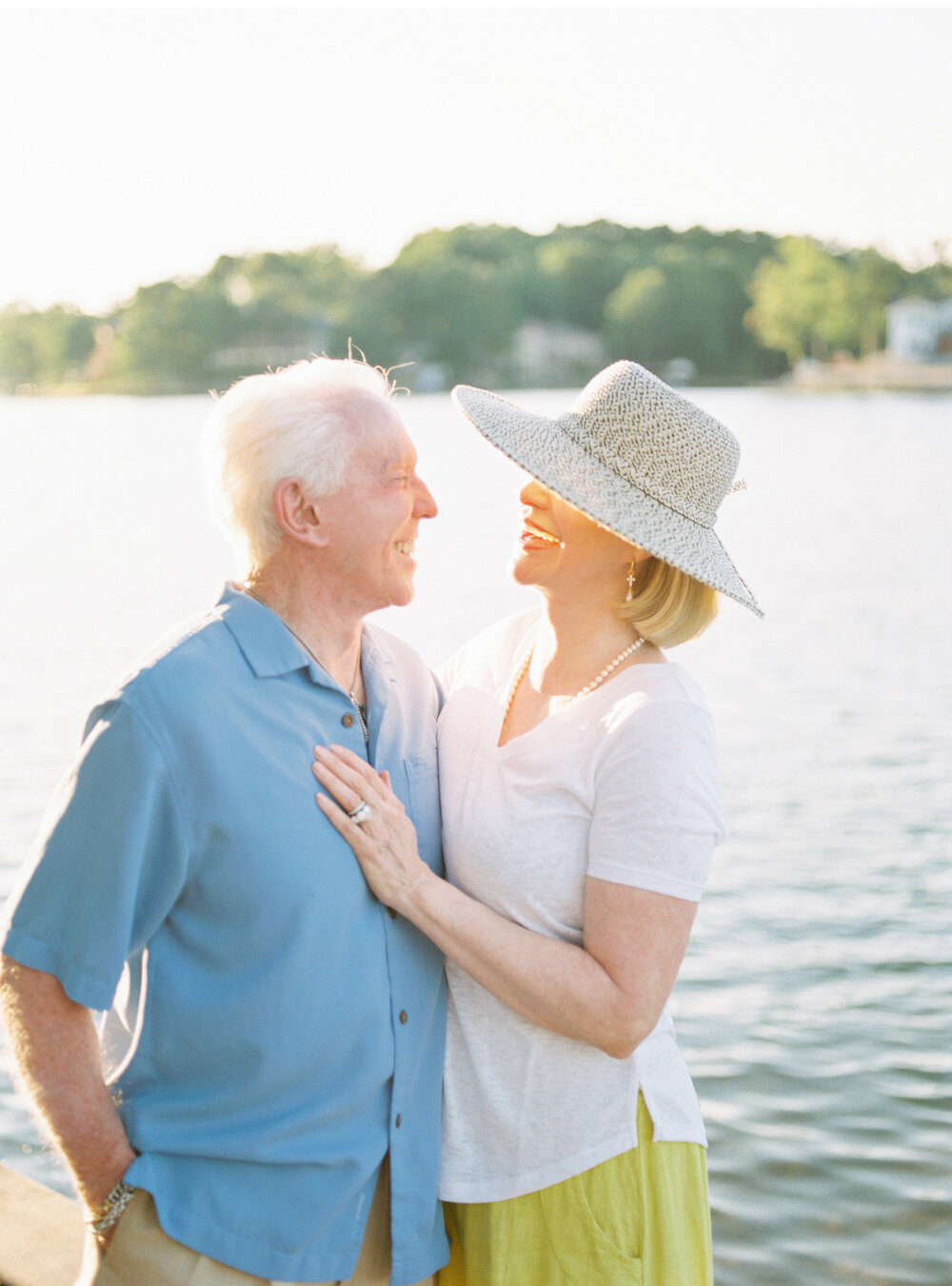 Golden-Hour-Photo-Anniversary-Portraits-Beautiful-Couples-Christians-Family-Pictures-Long-Beach-California-Photographer-Fine-Art-Photography_03.jpg