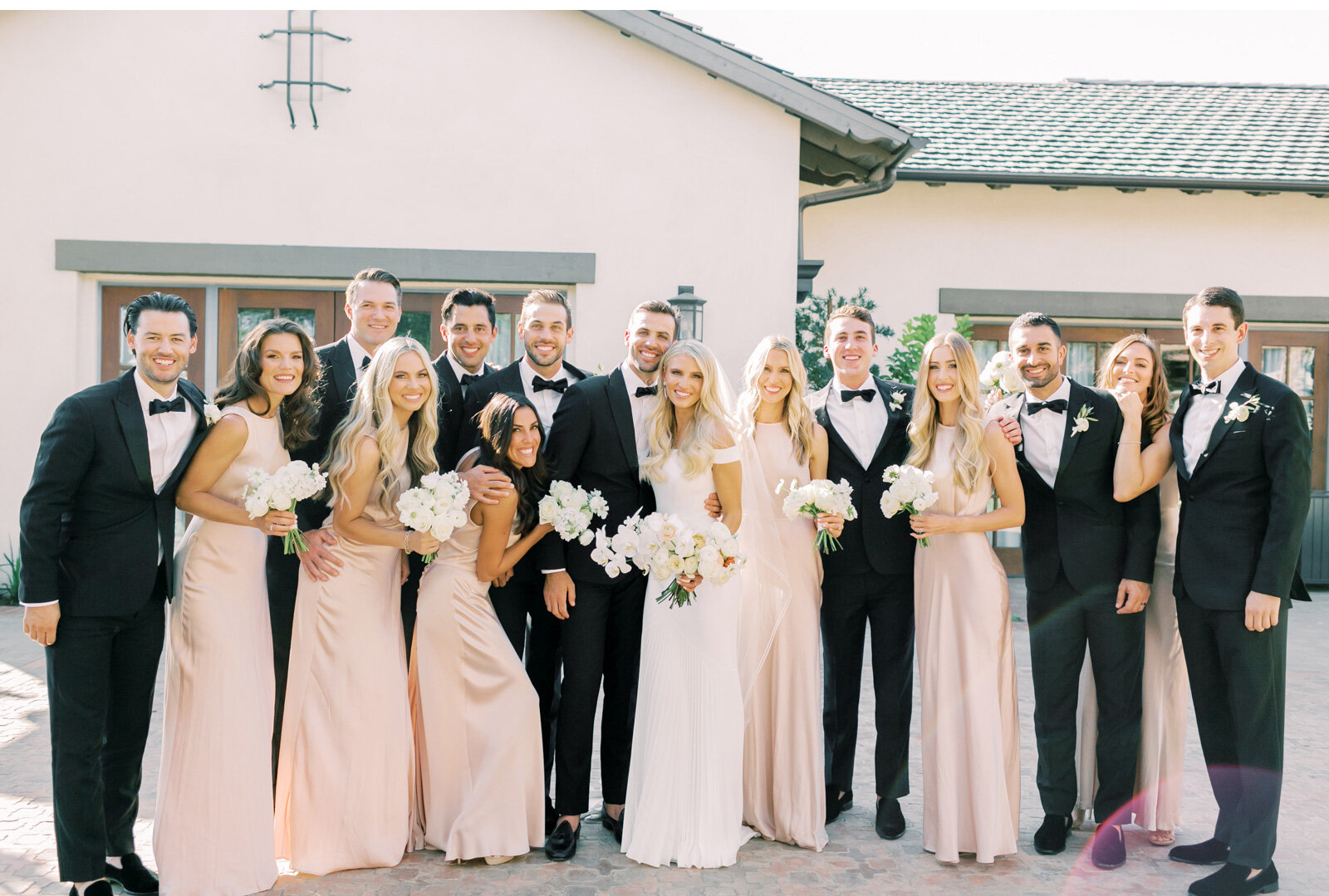 Orange-County-Weddings-Al-Fresco-Top-Wedding-Photographers-LA-Wedding-Mountain-Wedding-Light-and-Airy-Soft-Photography-Fujifilm_13.jpg